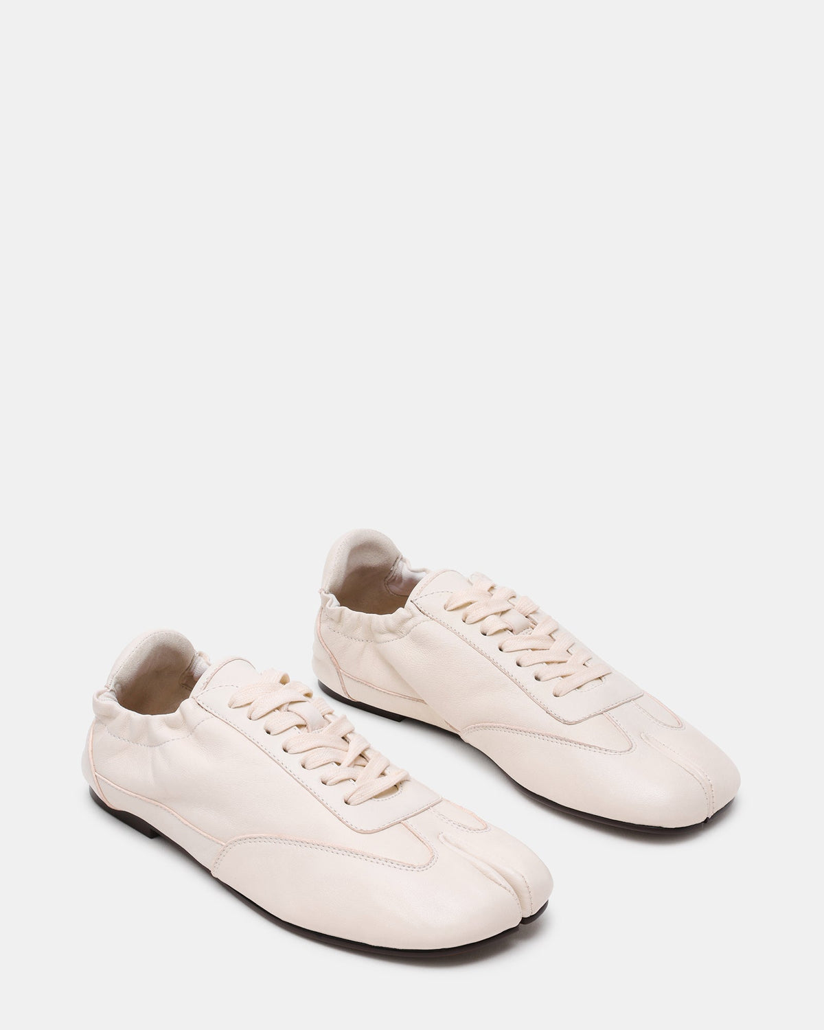 SOUTH WHITE LEATHER