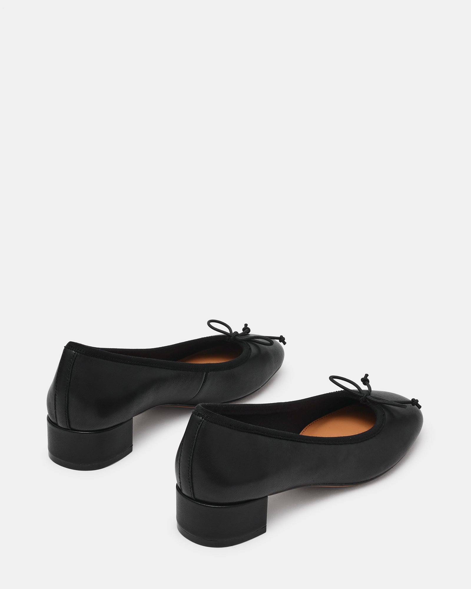 STEFFI BLACK LEATHER