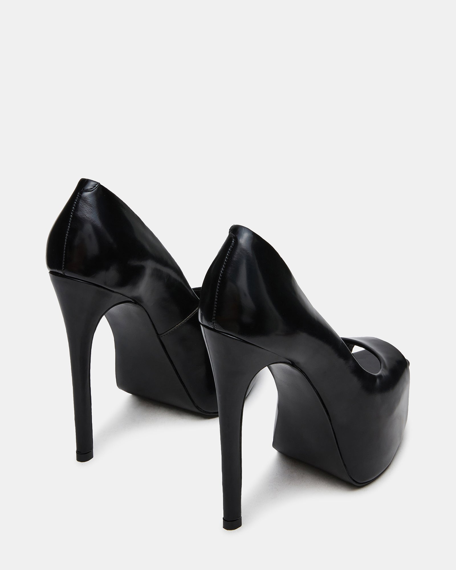 STELAN BLACK LEATHER