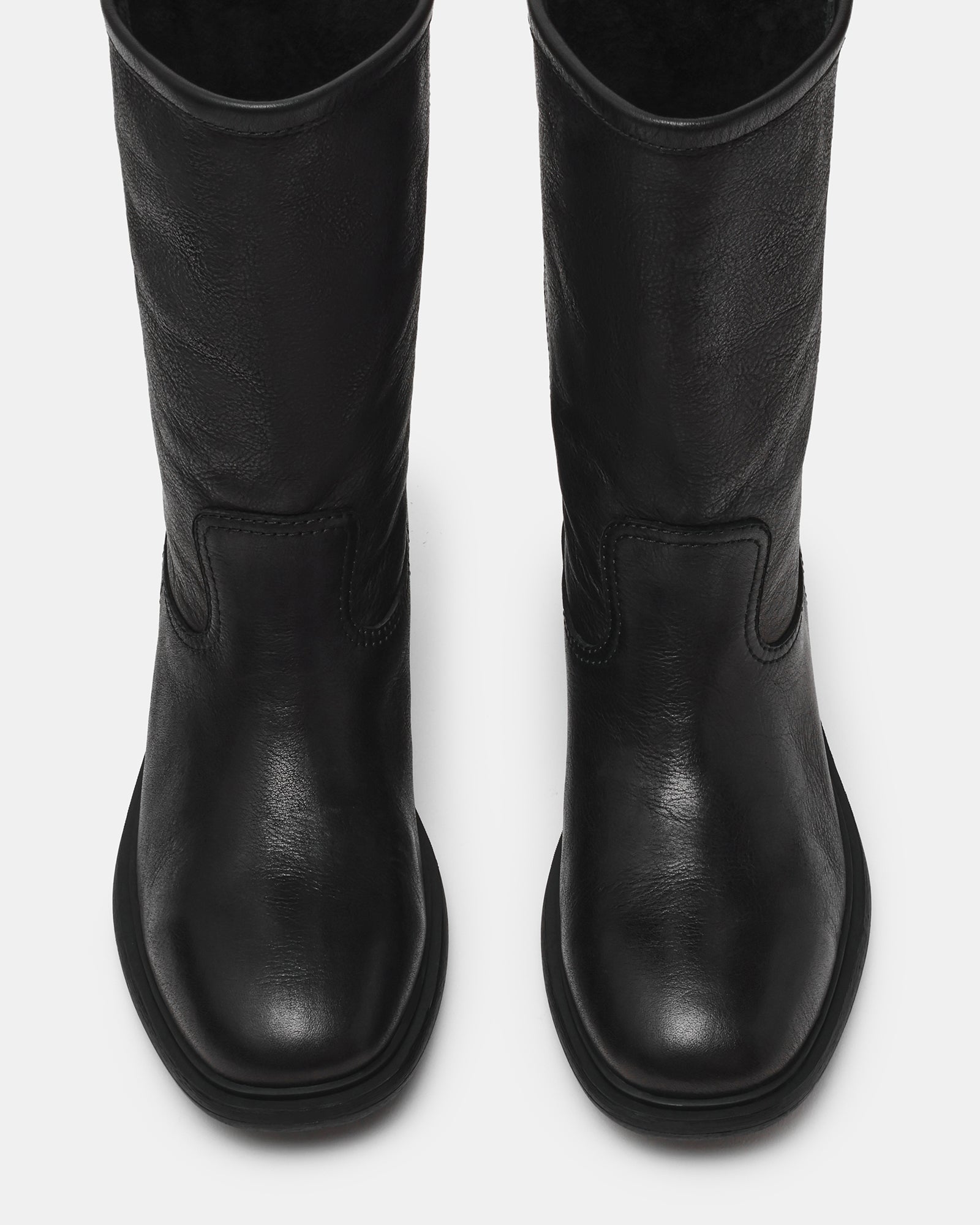 STRAY BLACK LEATHER