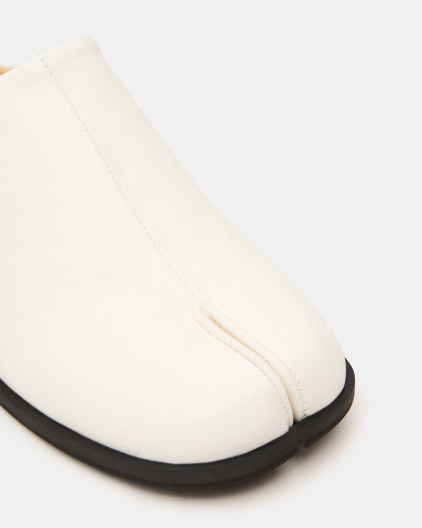 TINO WHITE LEATHER