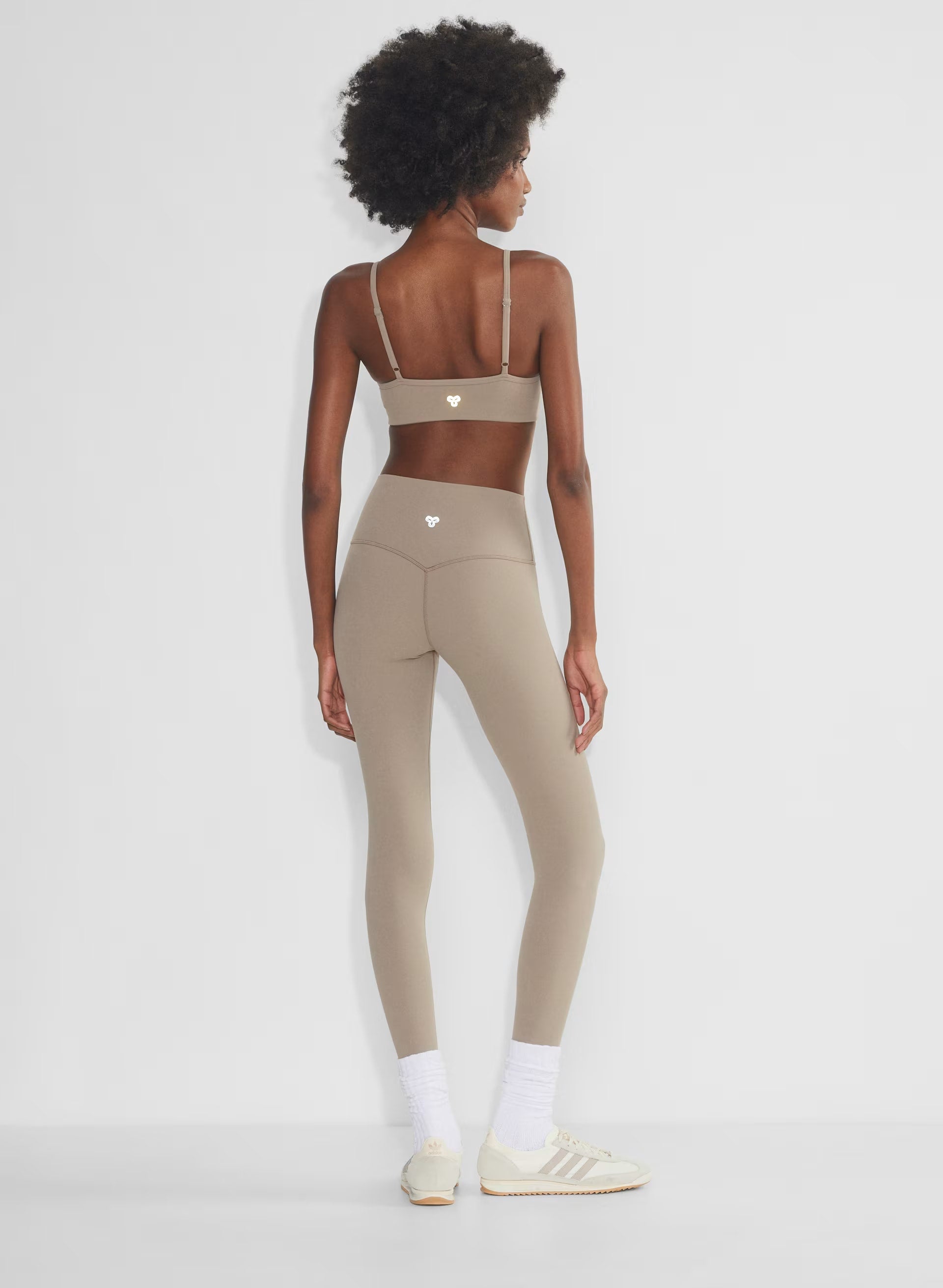 BUTTER Cheeky Hi-Rise Legging - NOMAD TAUPE