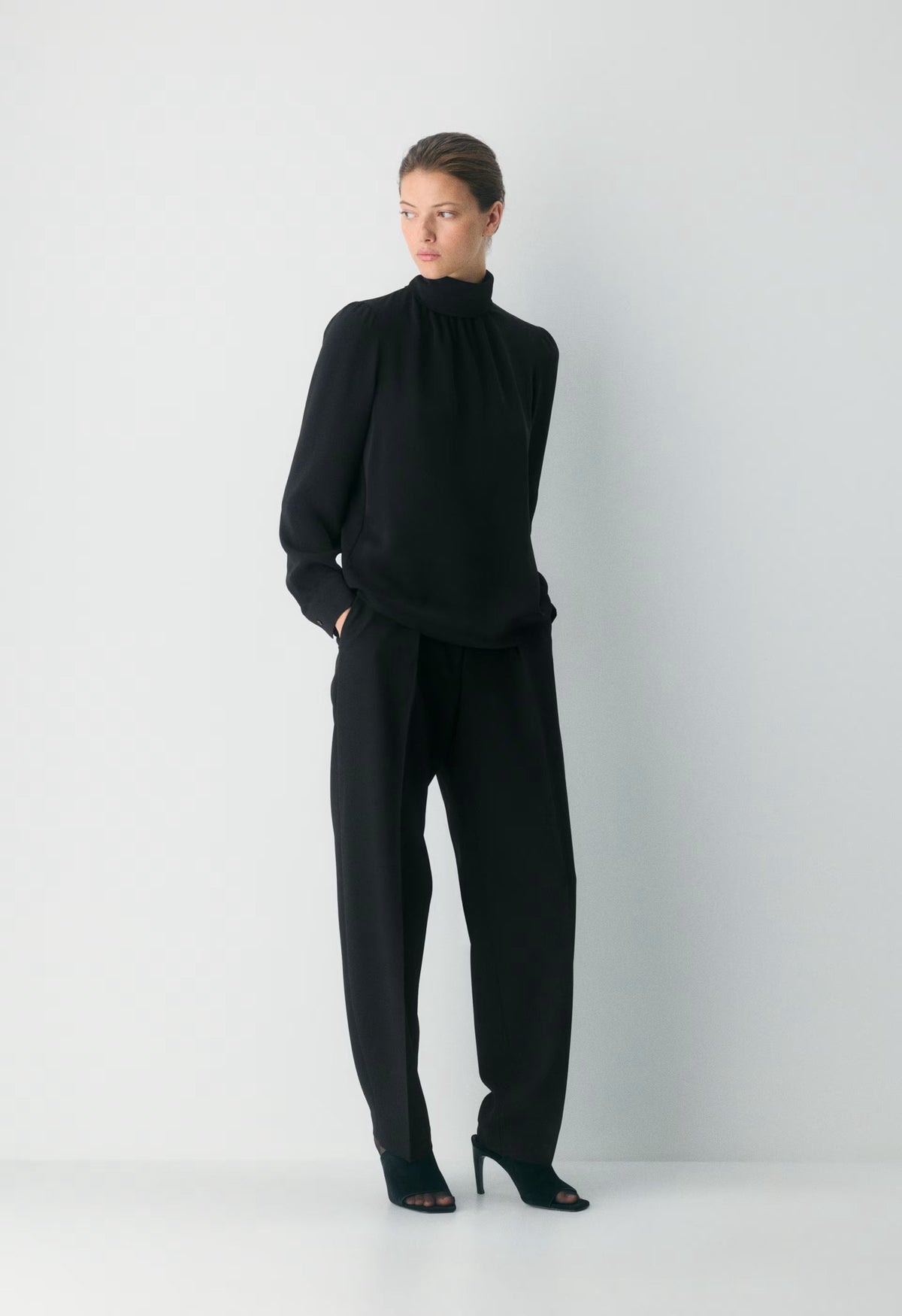 Madiselle Blouse - BLACK