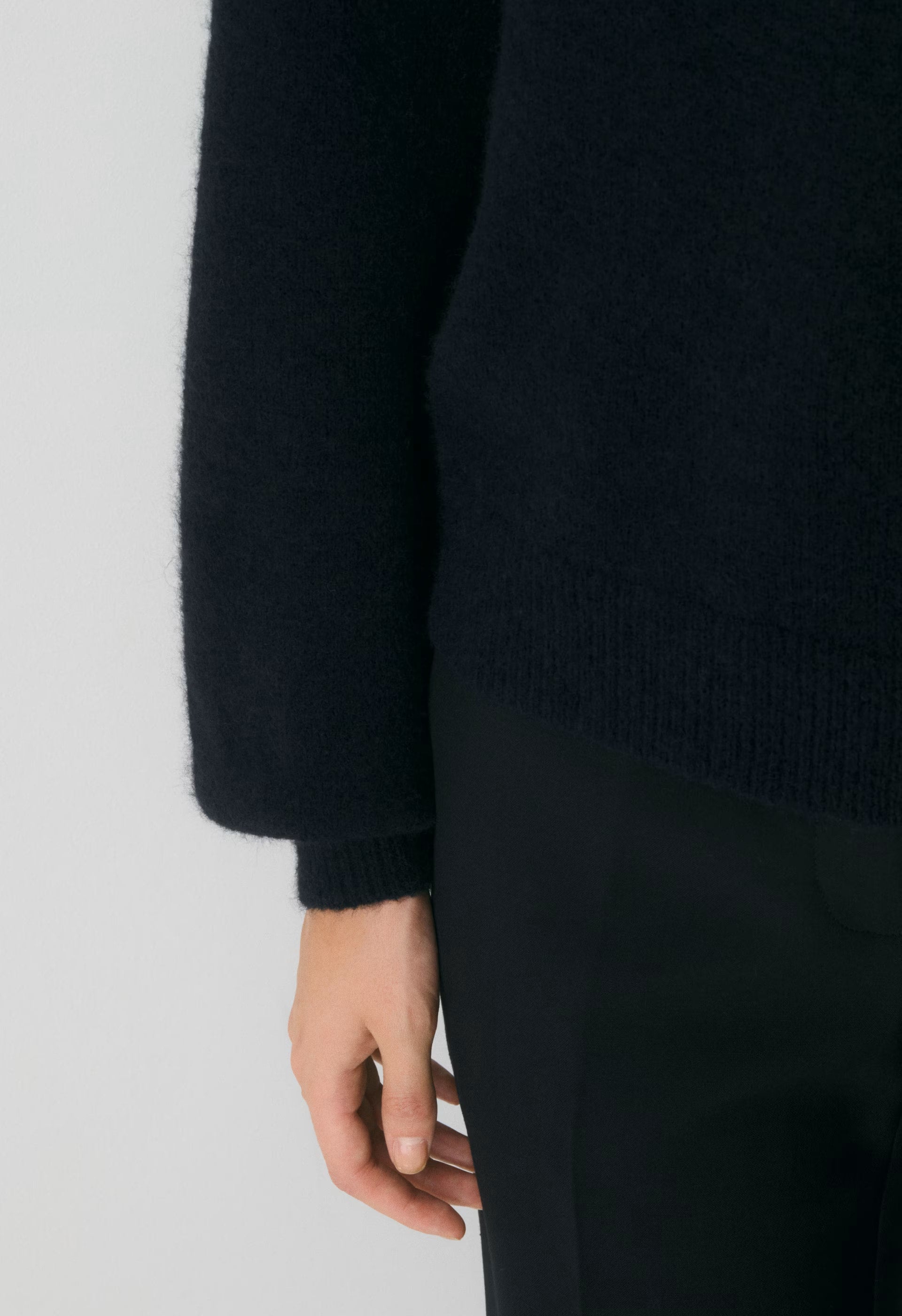 SoftSpoke™ Sonder Sweater - BLACK
