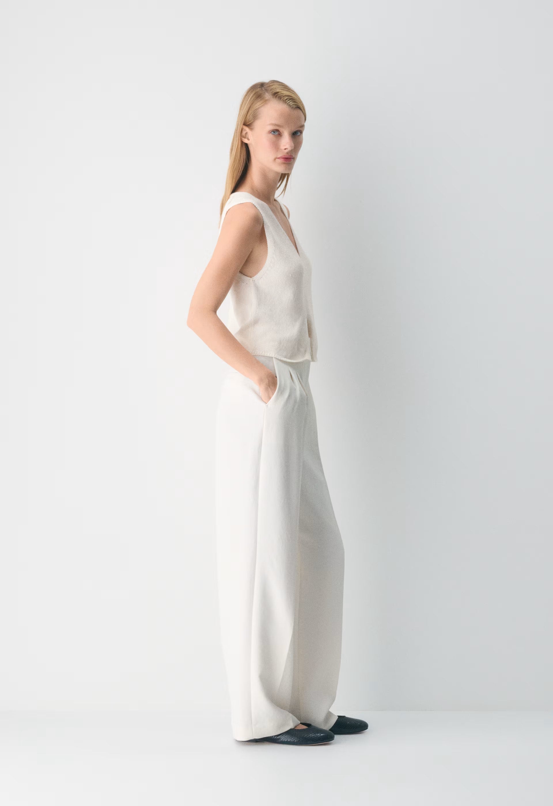 Basque Sweater Vest - LIGHT BIRCH