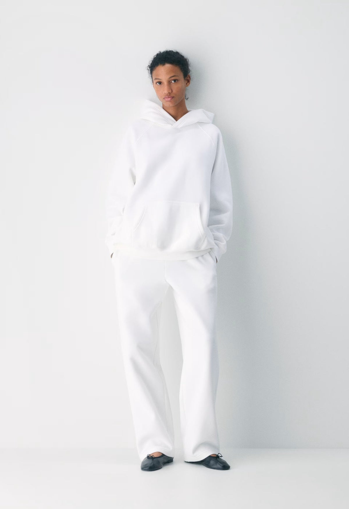 Cozy Sweatfleece Mega Raglan™ Hoodie - WHITE