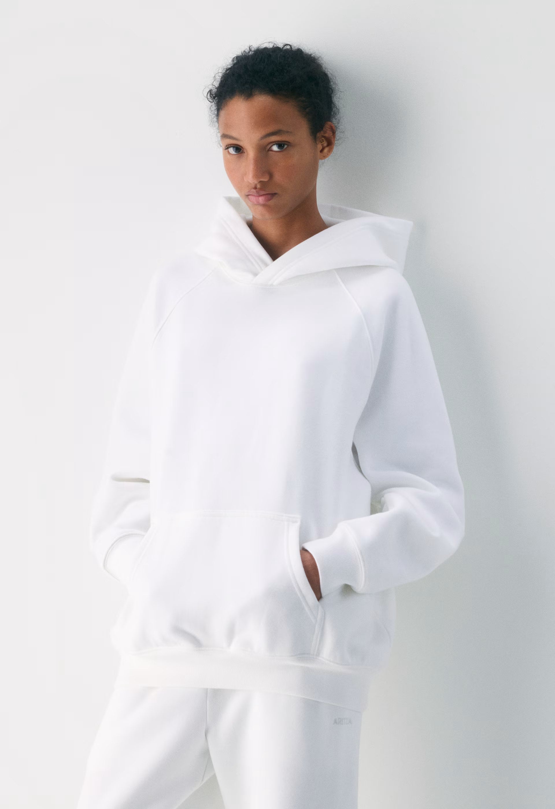 Cozy Sweatfleece Mega Raglan™ Hoodie - WHITE