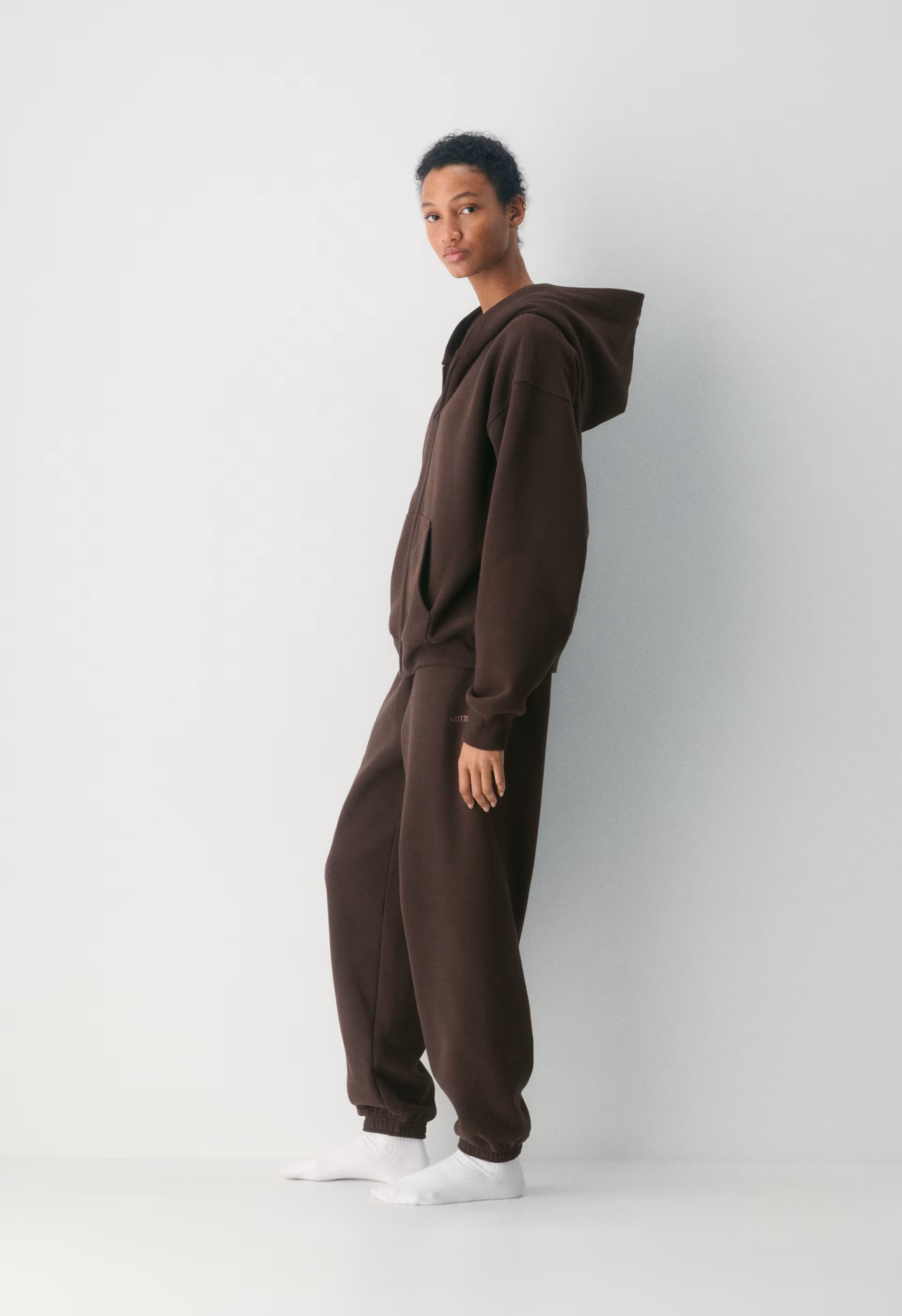 Cozy Sweatfleece Perfect Zip Hoodie - RICH MOCHA BROWN