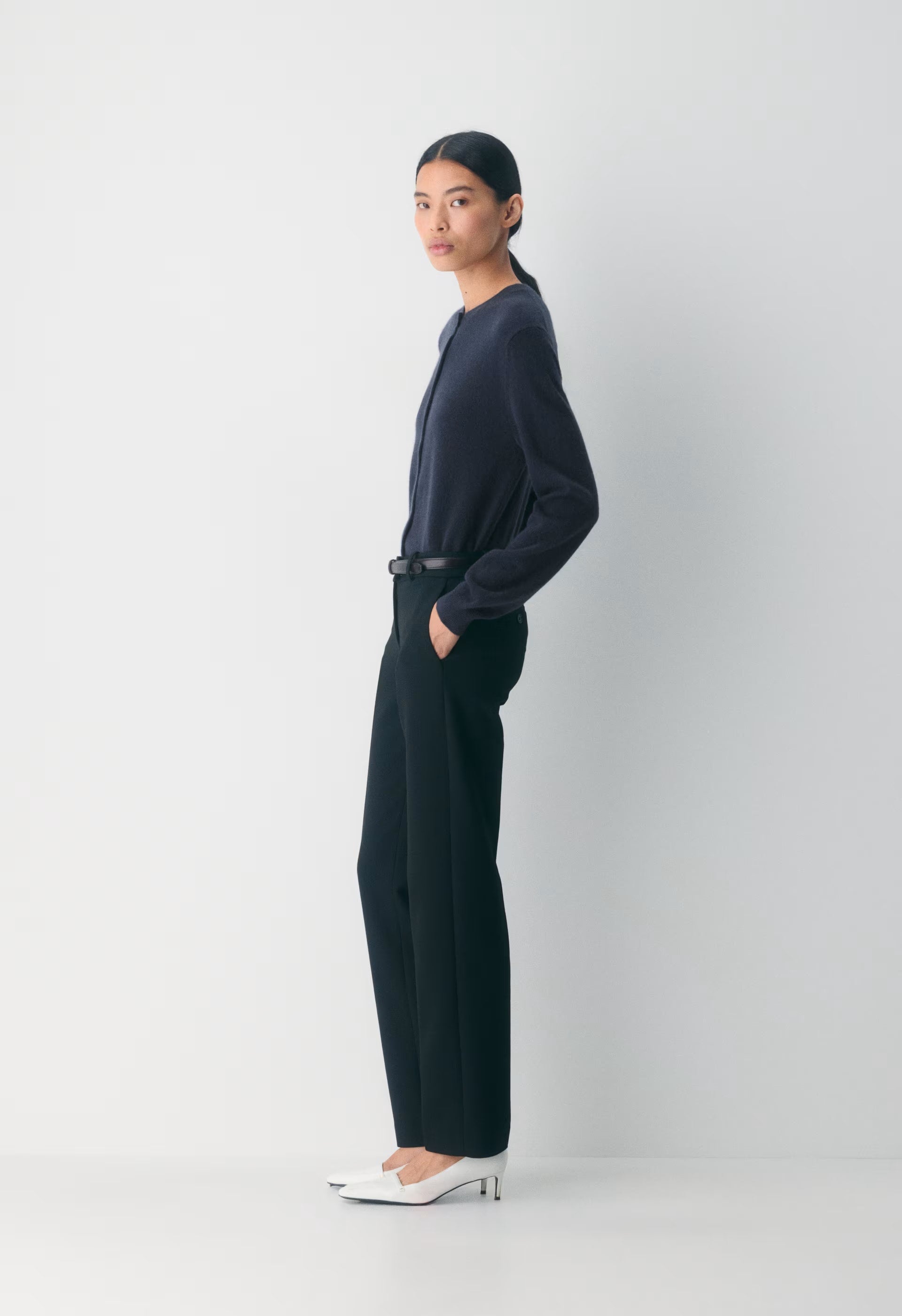 Bare Cashmere Noteworthy Cardigan - DARK NIGHT NAVY