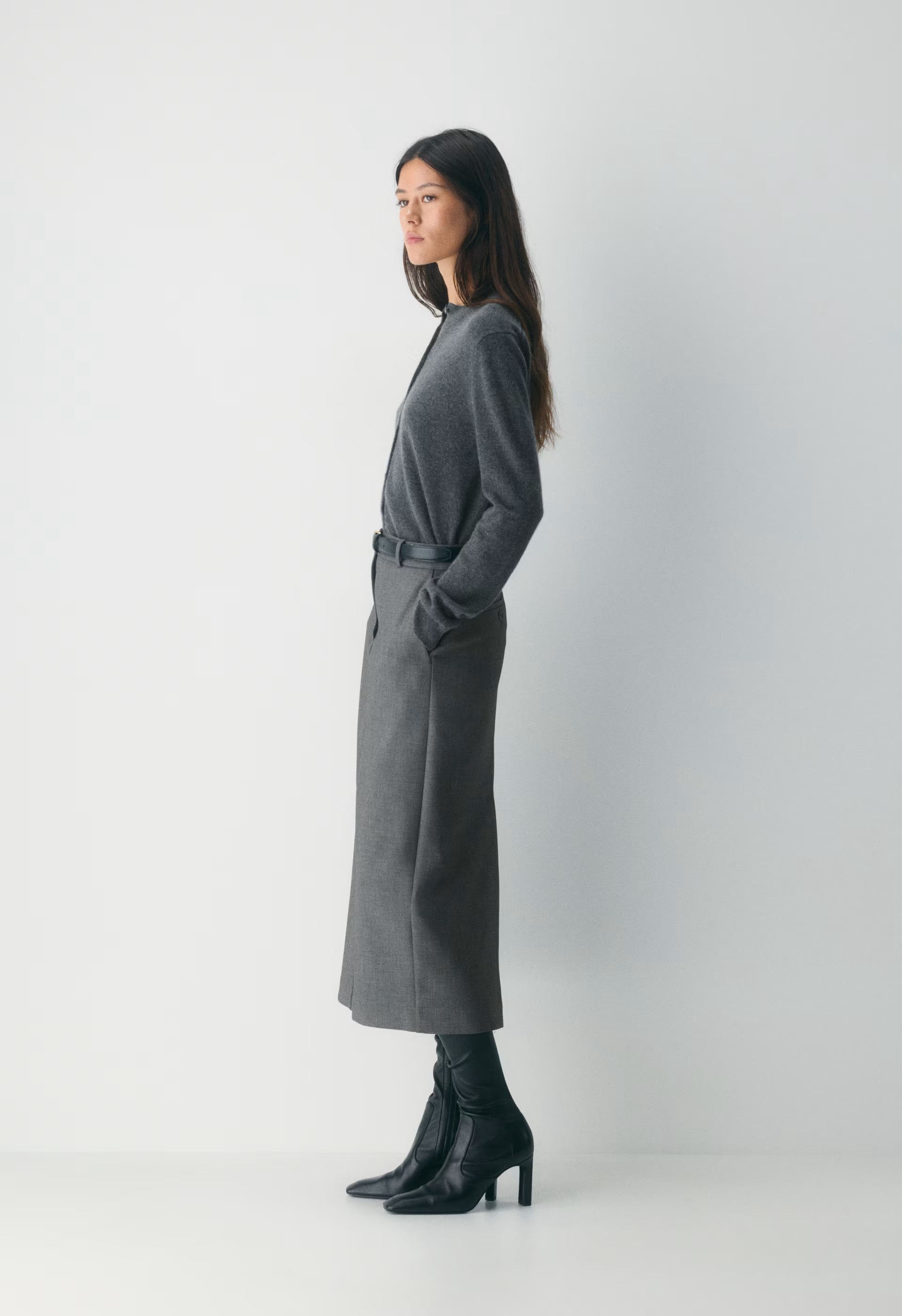 Bare Cashmere Noteworthy Cardigan - HEATHER CHARCOAL
