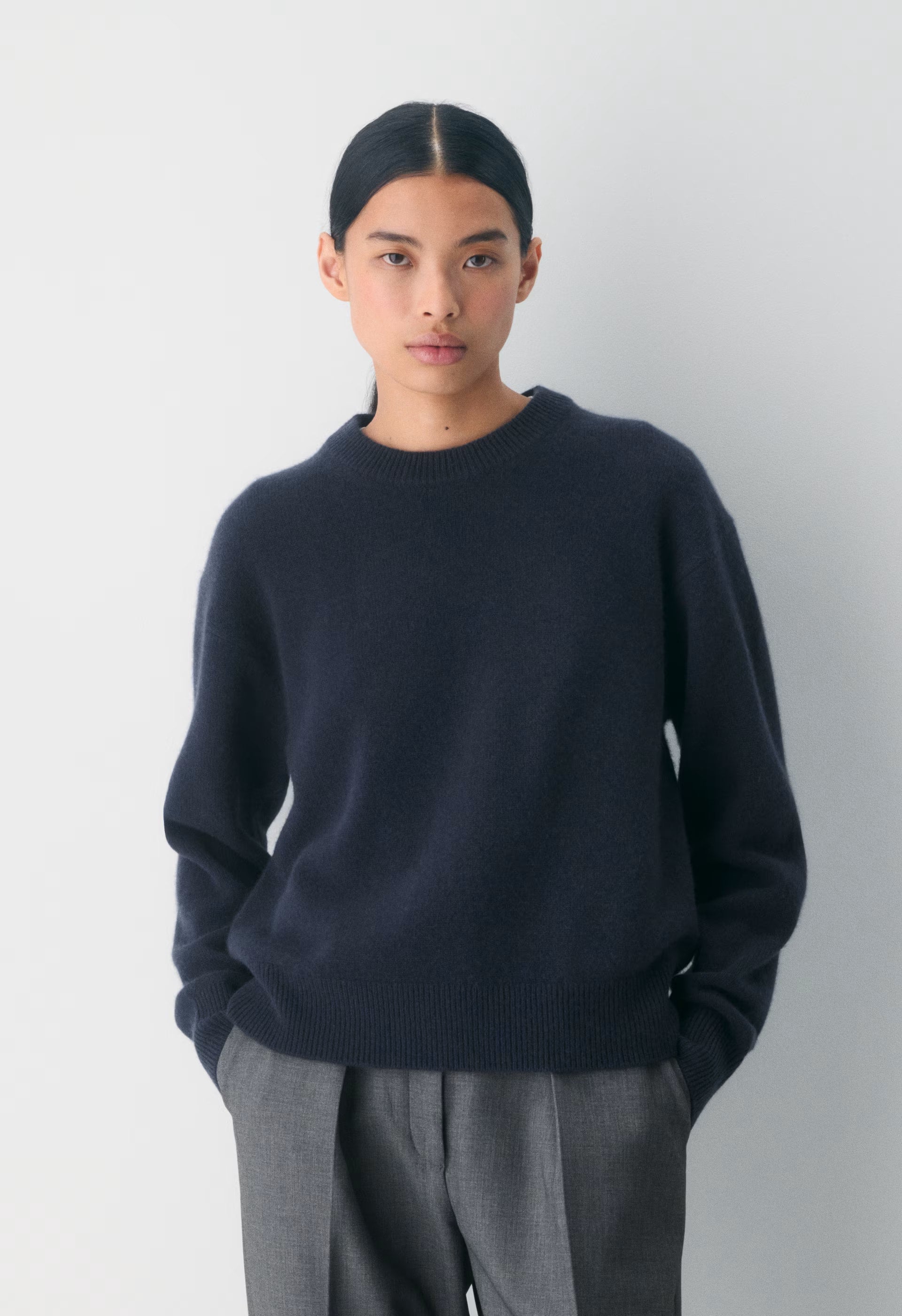 Essential Cashmere Relic Sweater - DARK NIGHT NAVY