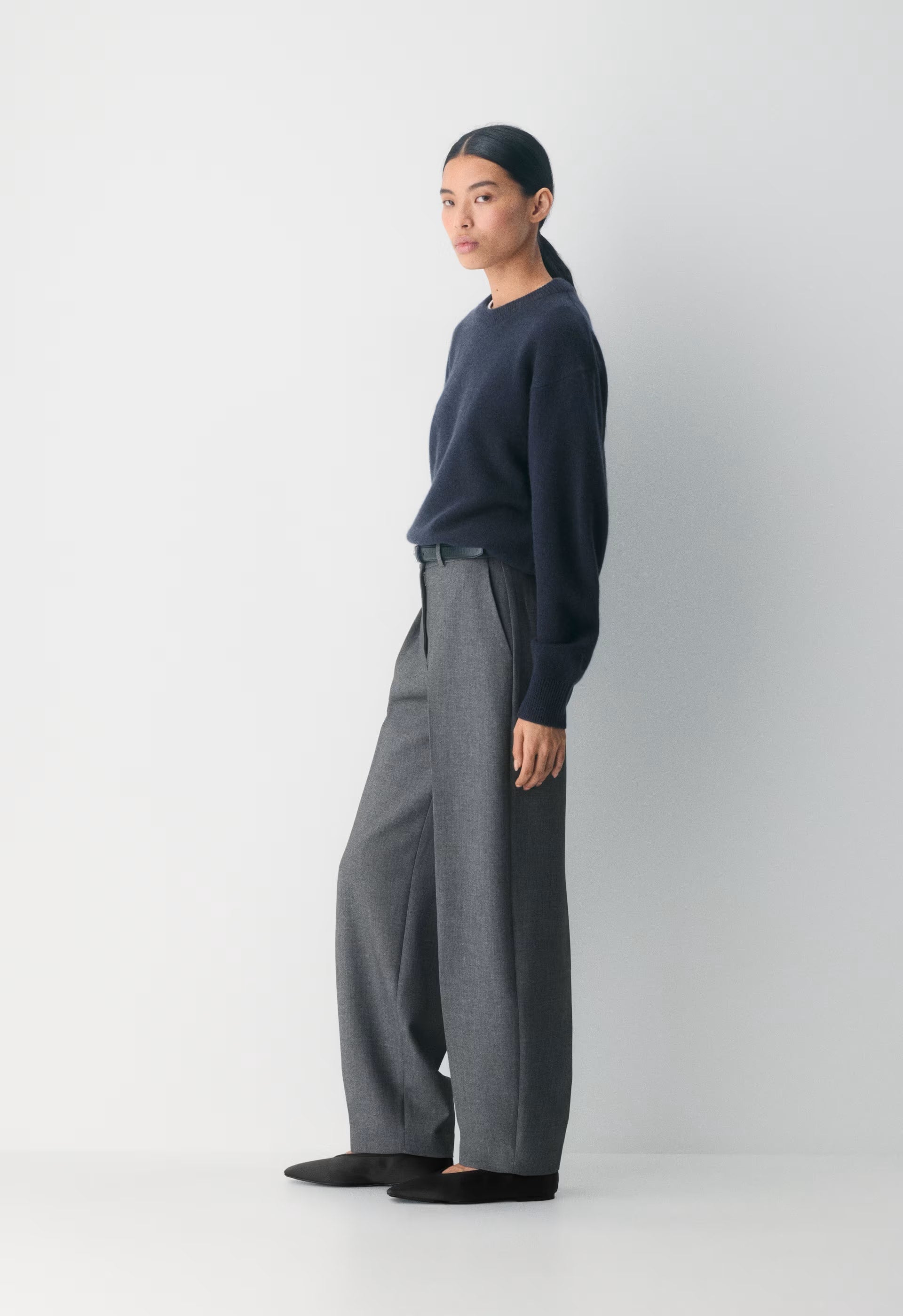 Essential Cashmere Relic Sweater - DARK NIGHT NAVY
