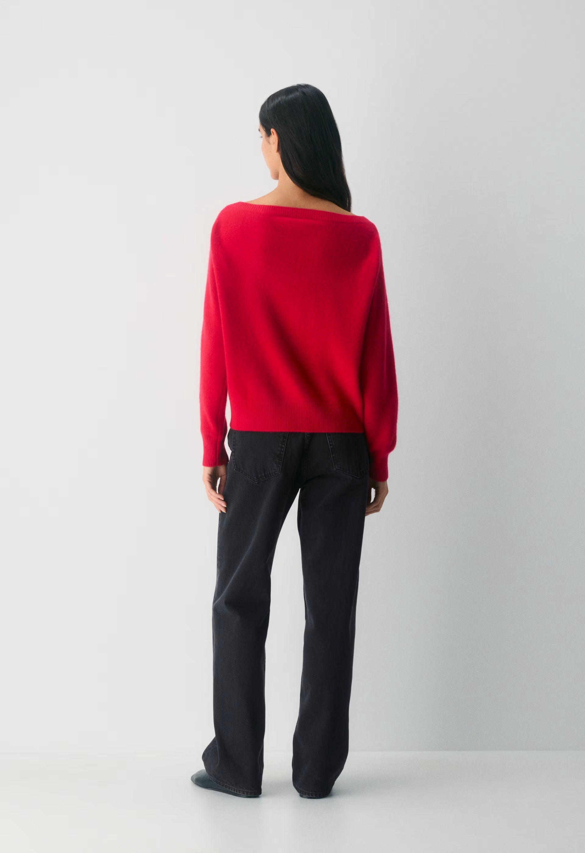 Essential Cashmere Nuance Sweater - FLASHING RED