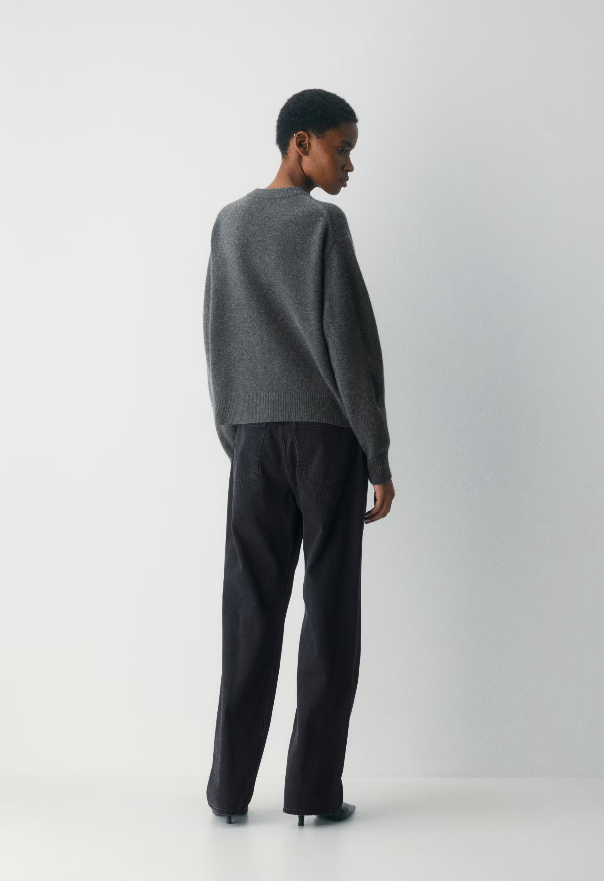 Essential Cashmere Acclaim Cardigan - HEATHER CHARCOAL