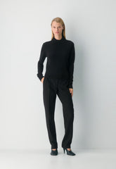 Essential Cashmere Folio Mockneck - BLACK
