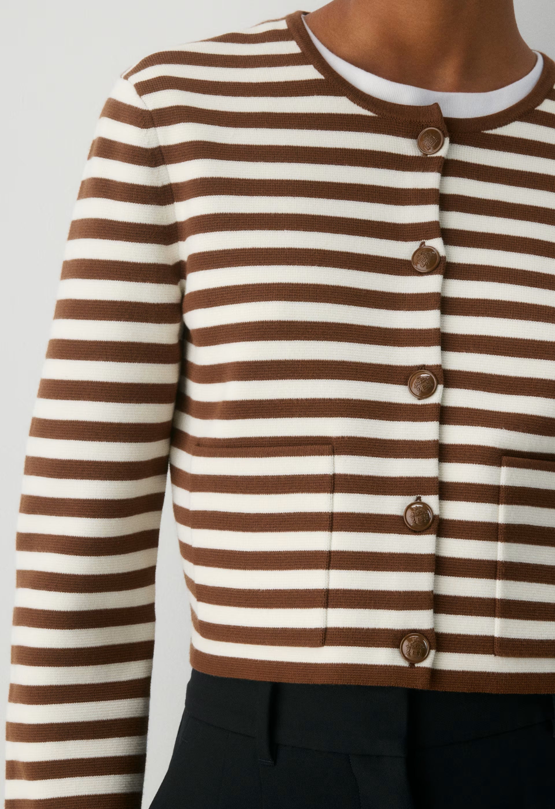 Notable Cardigan - Wonder Yarn - LT BIRCH/ CHCLTR BRN