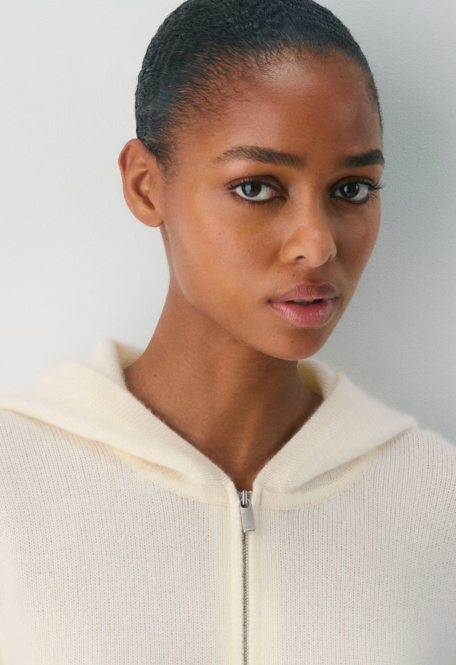 Essential Cashmere Idyllic Zip Hoodie - WHISPER WHITE
