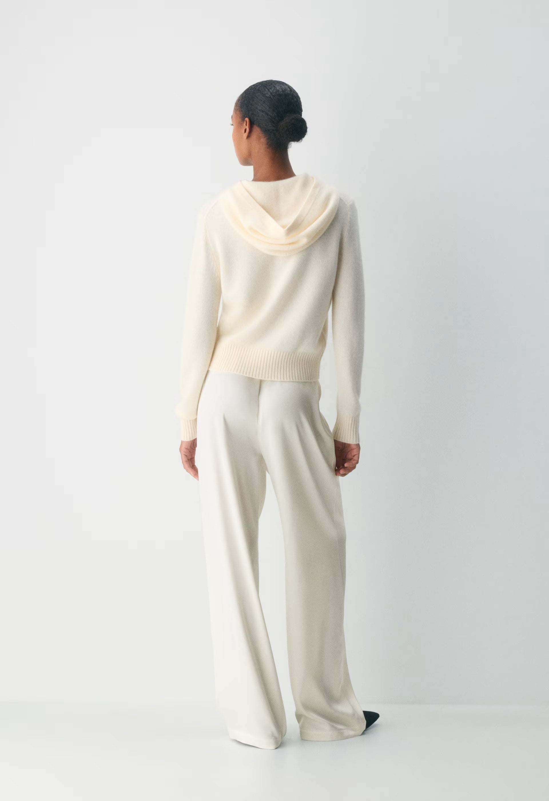Essential Cashmere Idyllic Zip Hoodie - WHISPER WHITE
