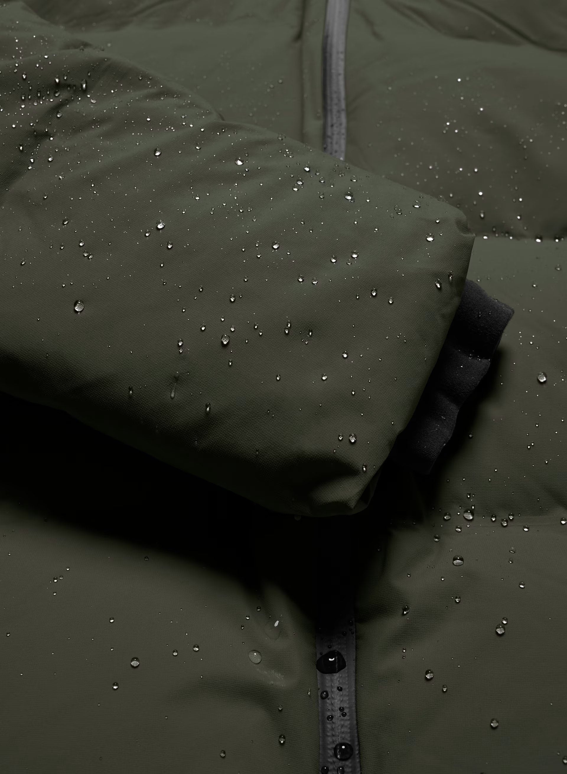 The Super Puff₂O™ Men's - Rainstop™ - FLINT GREEN
