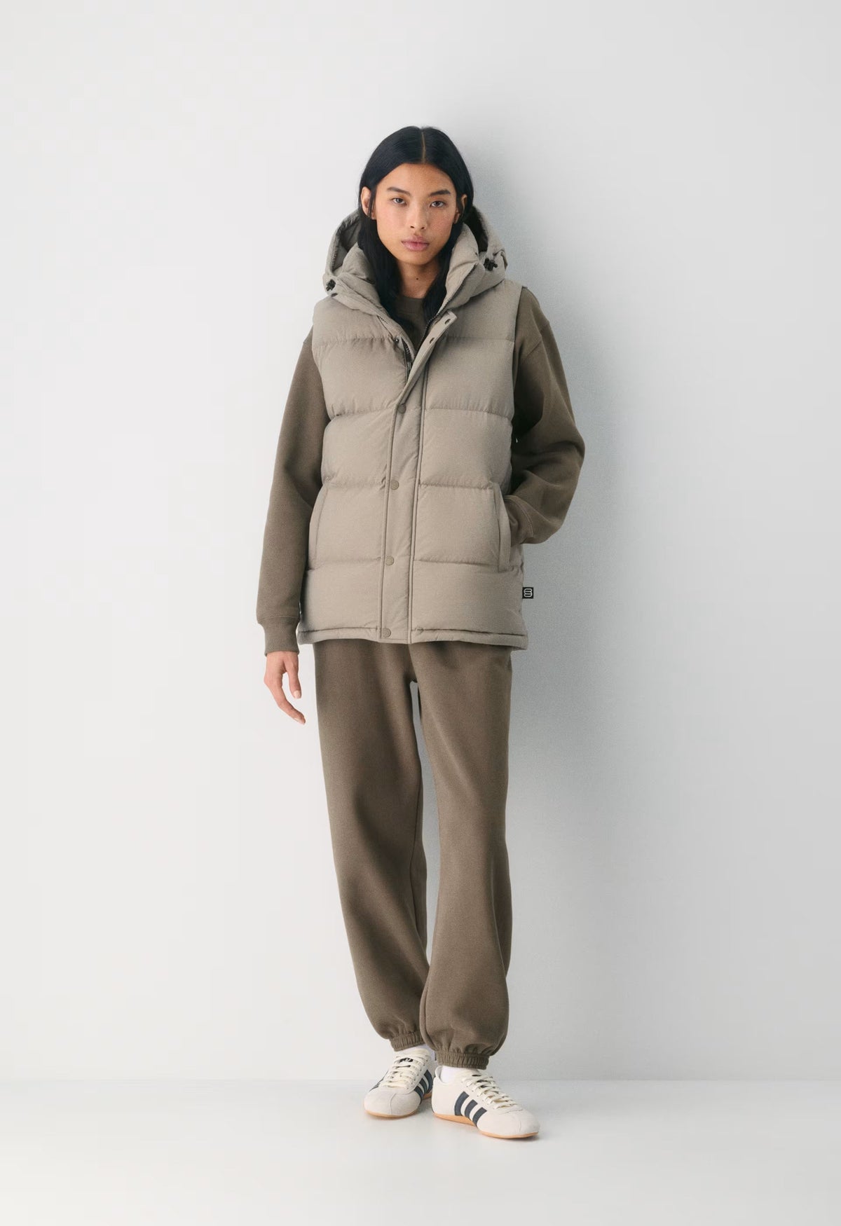 The SuperPuff™ LoHip Vest - cliMATTE™ - MODERN TAUPE
