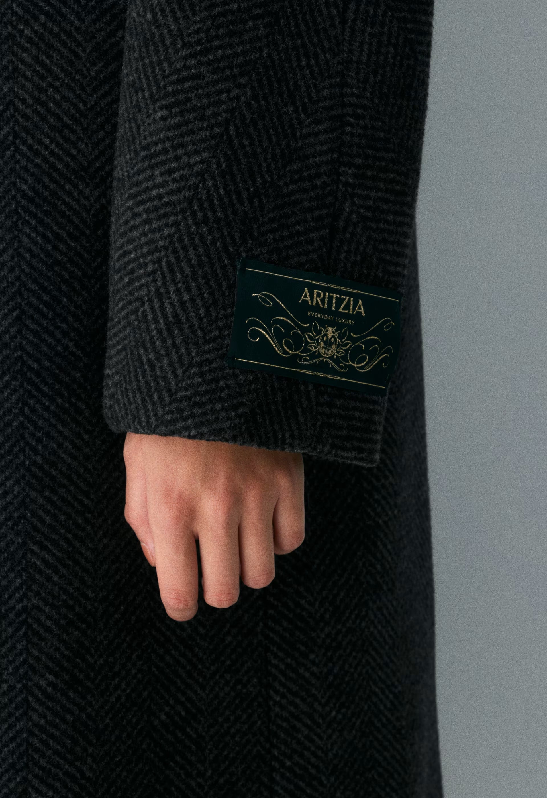 The Slouch™ Coat - Soft Wool Cashmere - HERRINGBN BLACK/GREY
