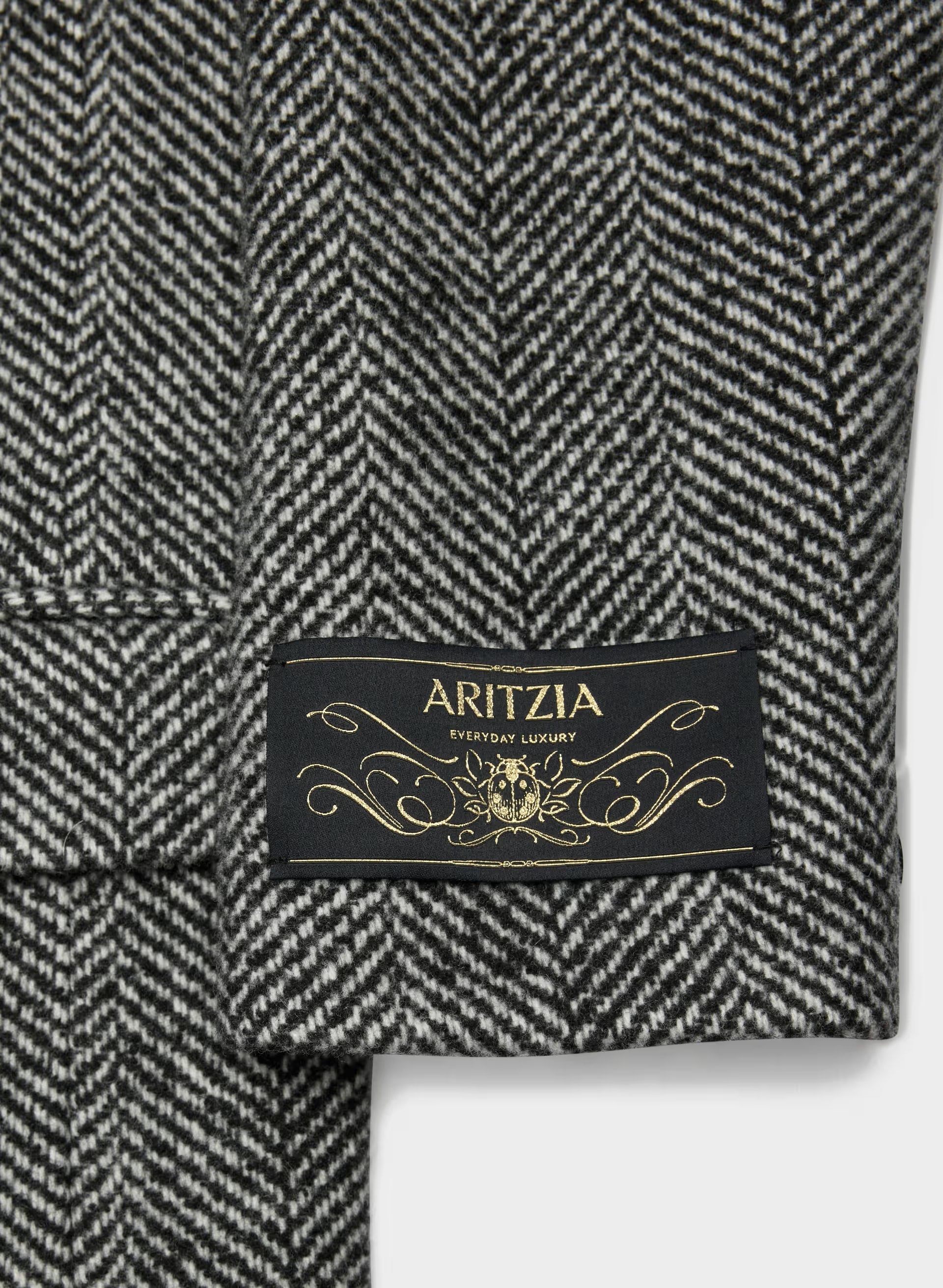 The Constant™ Coat - Soft Wool Cashmere - HERRINGBONE BLK/WHT