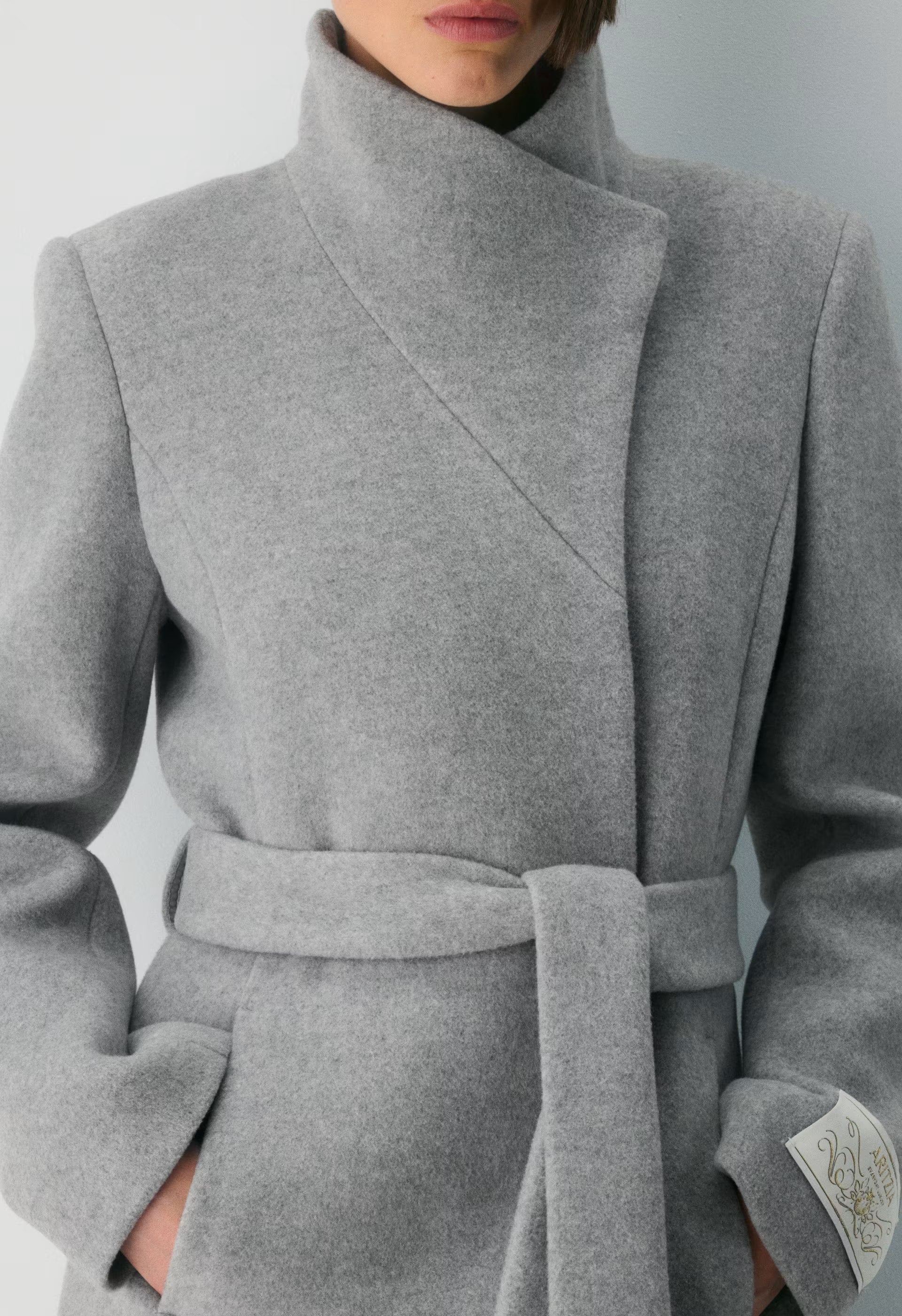 The Connor Coat - Soft Wool Cashmere - HEATHER LIGHT GREY
