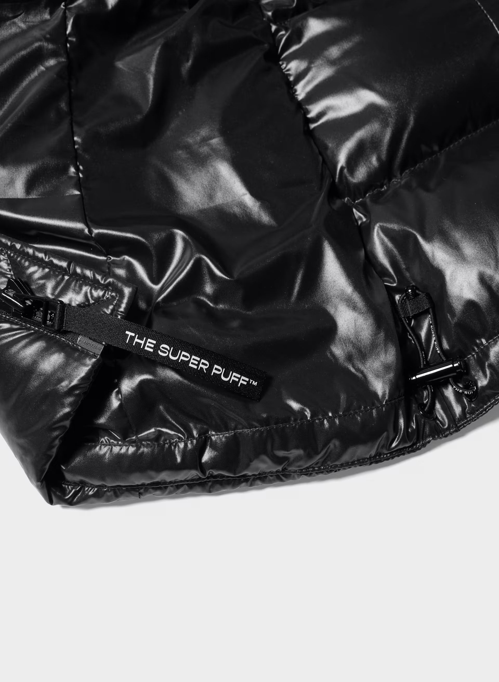 The SuperSnug Puff™ Long - cliMATTE™ - Hi-Gloss - BLACK/BLACK