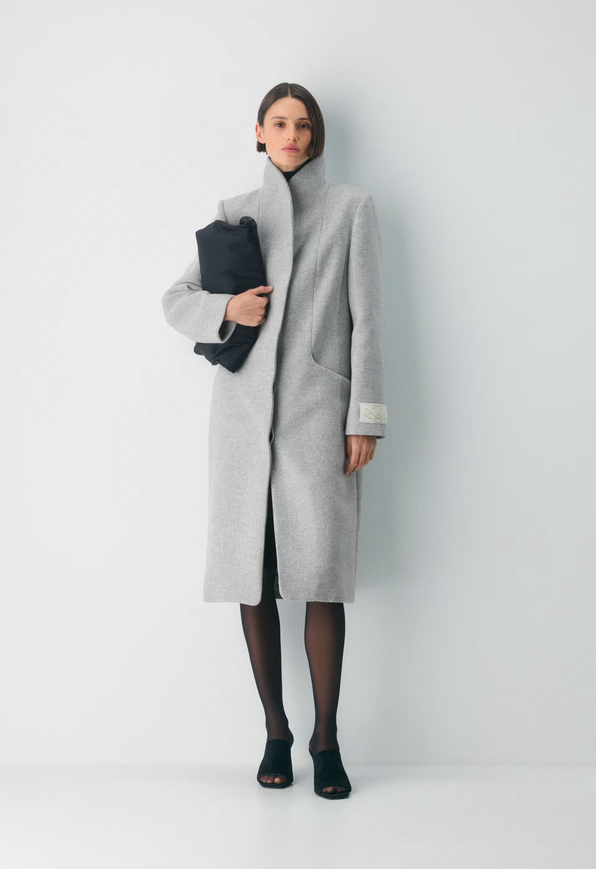 The Cocoon Long Coat - Luxe Wool Cashmere - HEATHER LIGHT GREY