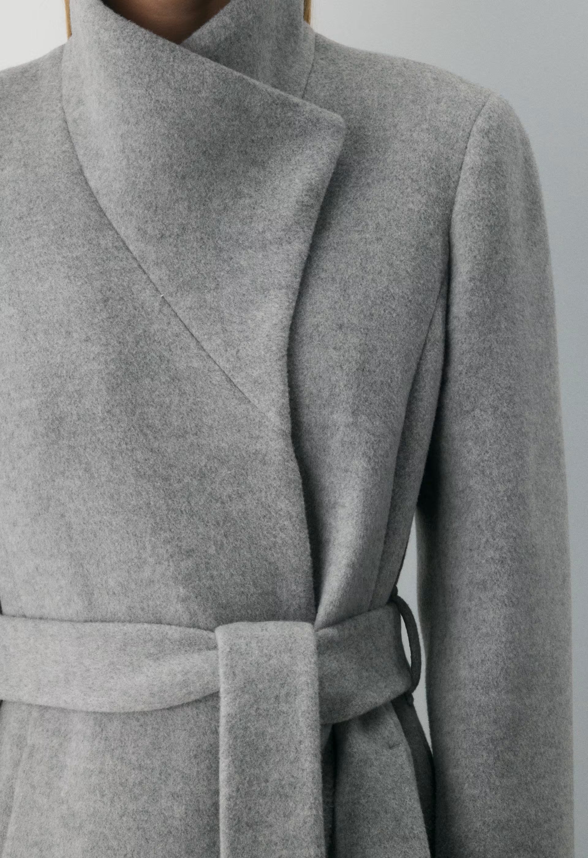 The Connor Long Coat - Soft Wool Cashmere - HEATHER LIGHT GREY