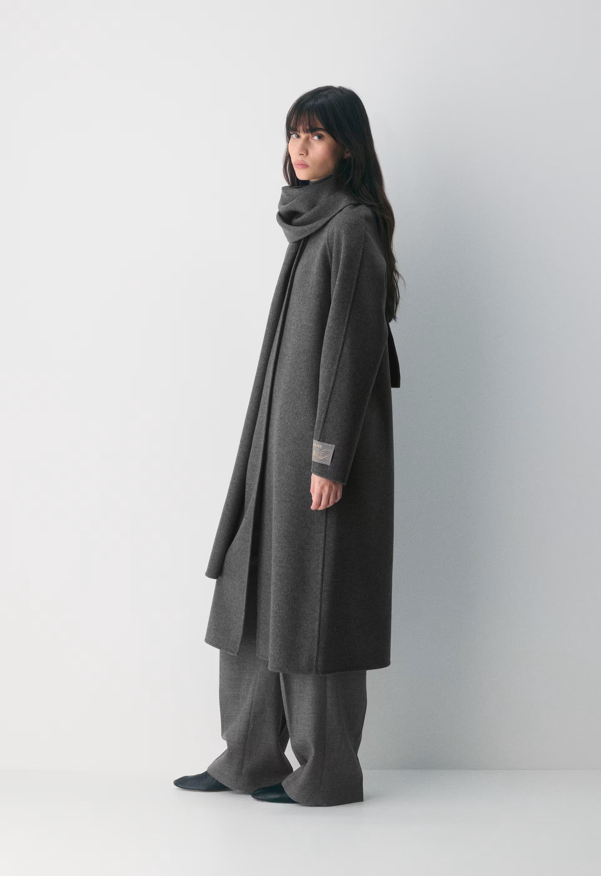 The Embrace Double-Faced Coat - Luxe (Re)Wool - HEATHER CHARCOAL