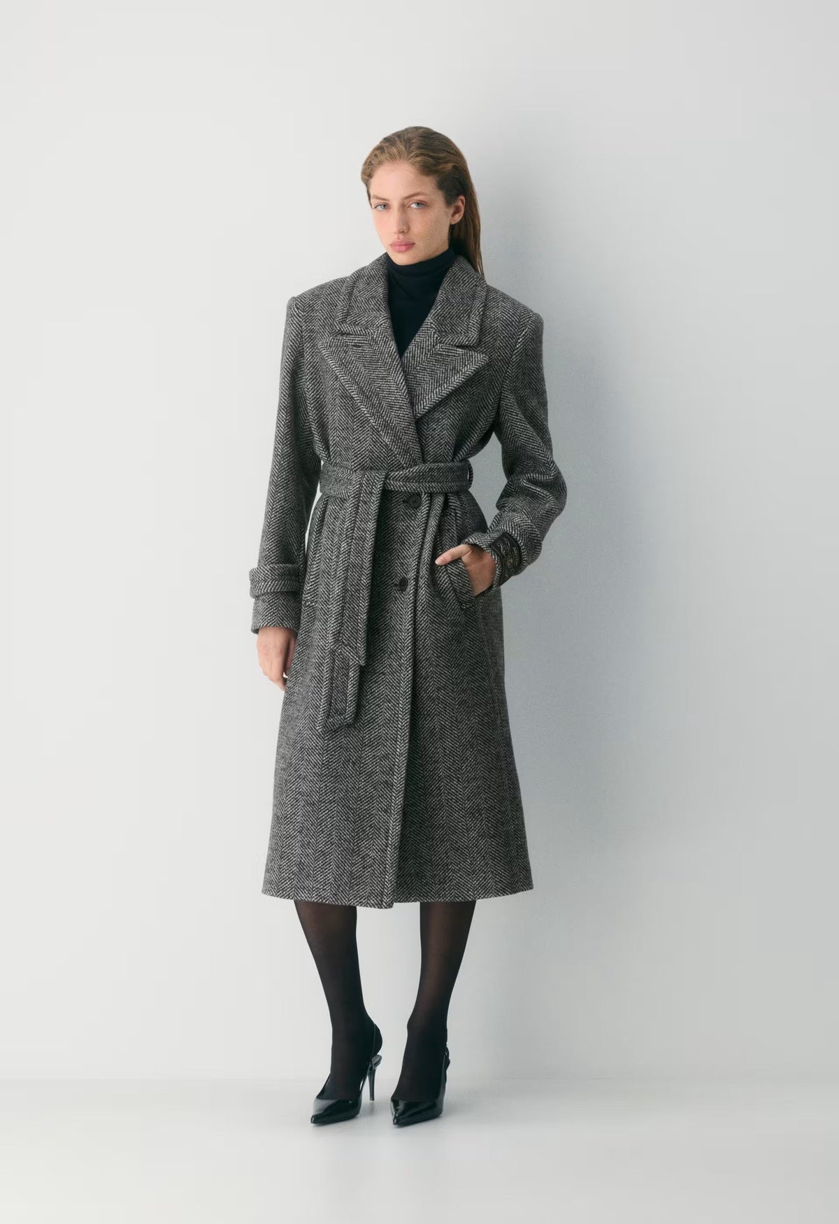 The Maxine Coat - Soft Wool Cashmere - HERRINGBONE BLK/WHT