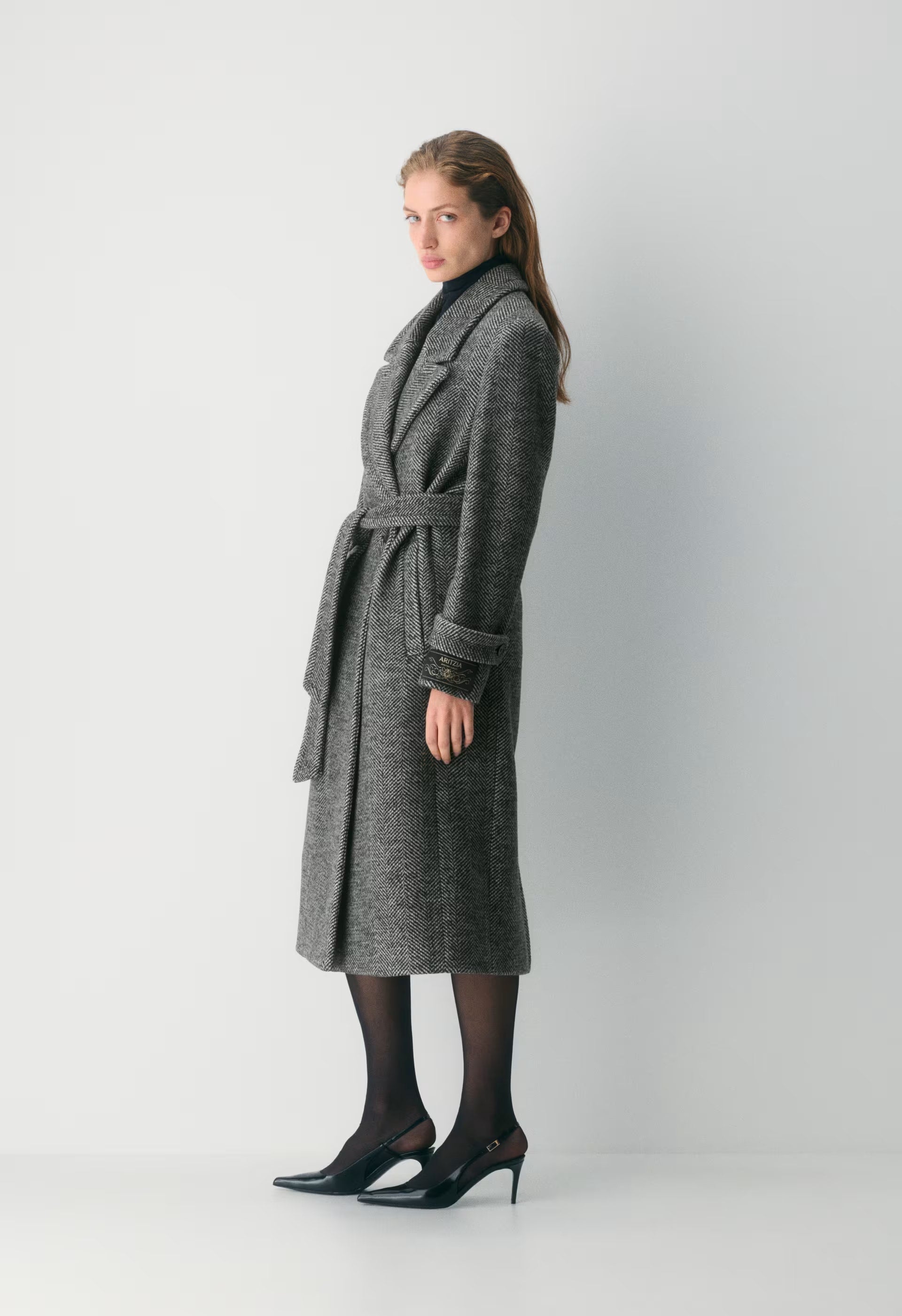 The Maxine Coat - Soft Wool Cashmere - HERRINGBONE BLK/WHT