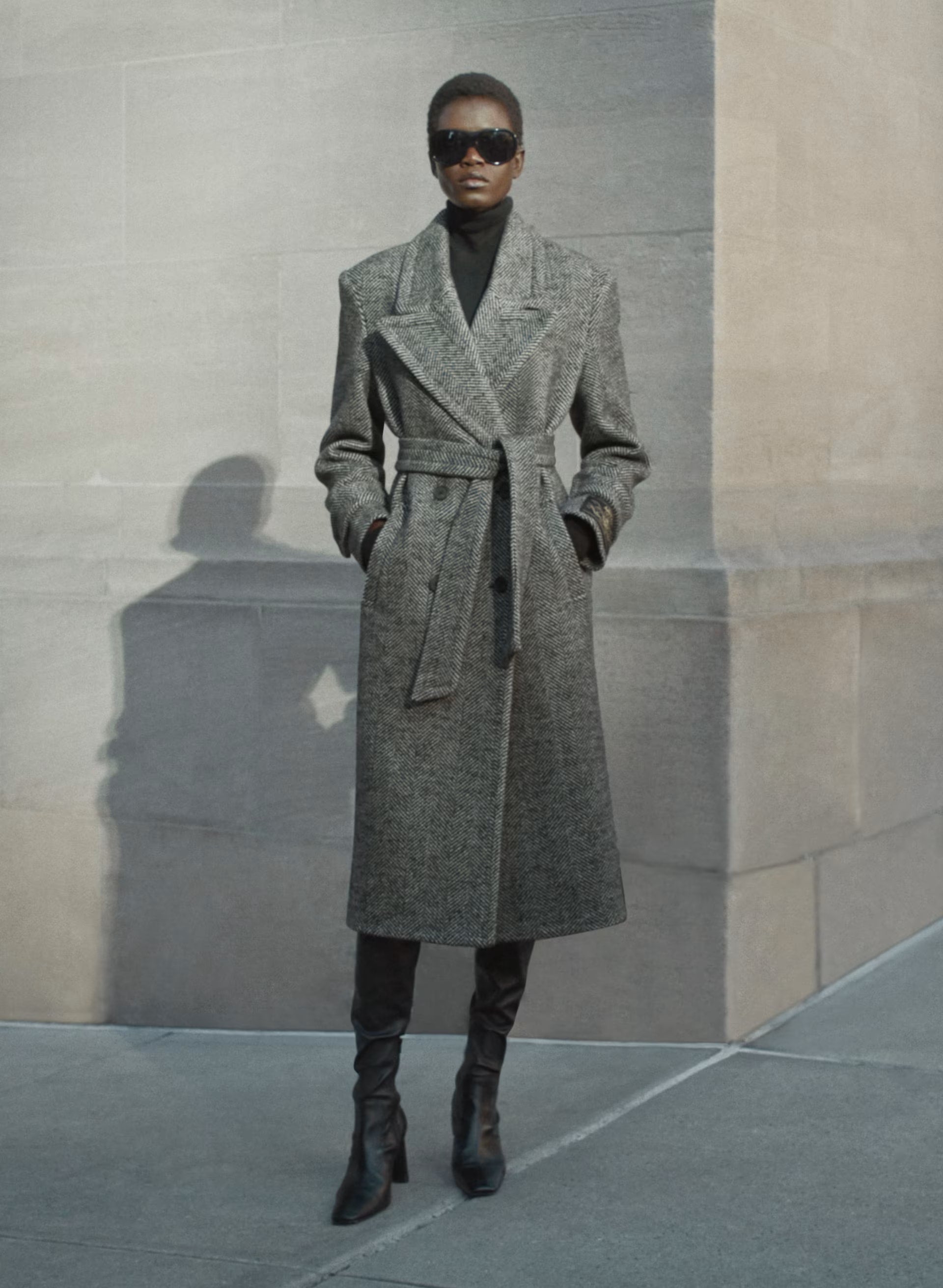 The Maxine Coat - Soft Wool Cashmere - HERRINGBONE BLK/WHT