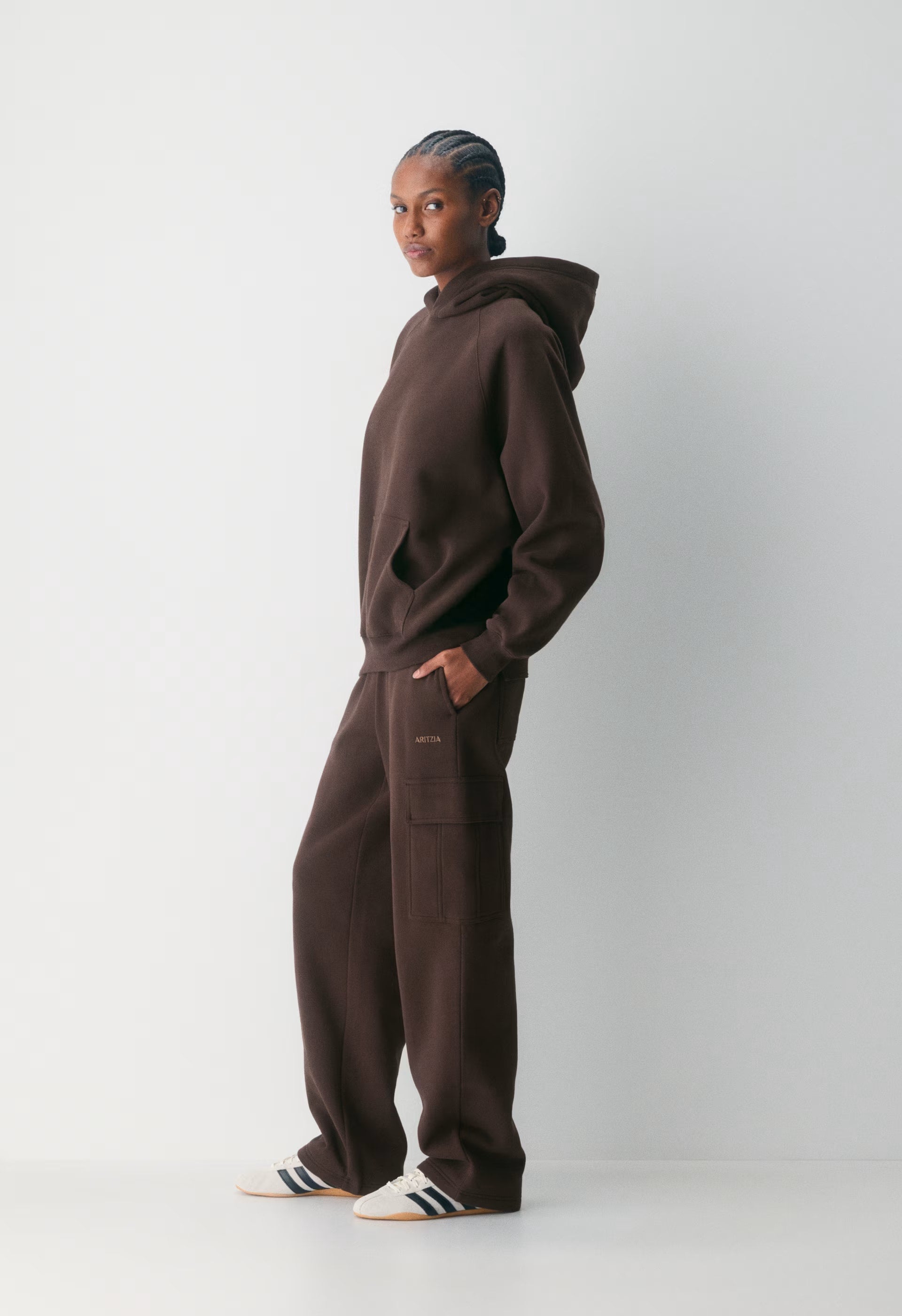 Cozy Sweatfleece Mega Cargo™ Sweatpant - RICH MOCHA BROWN