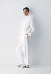 Cozy Sweatfleece Mega Jogger - WHITE