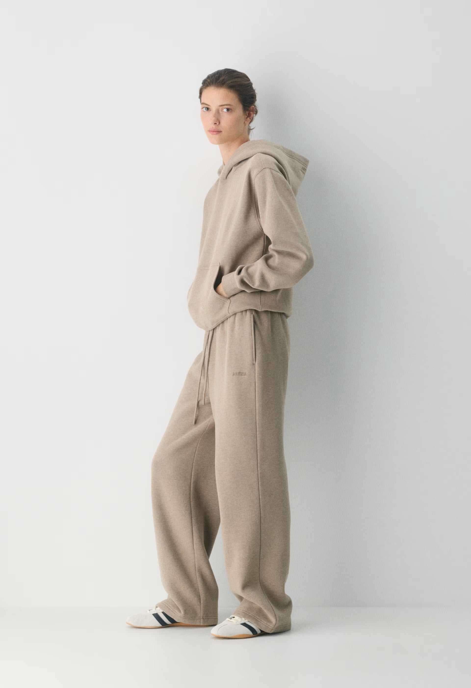 Cozy Sweatfleece Boyfriend Wide Sweatpant - HEATHER NOMAD TAUPE