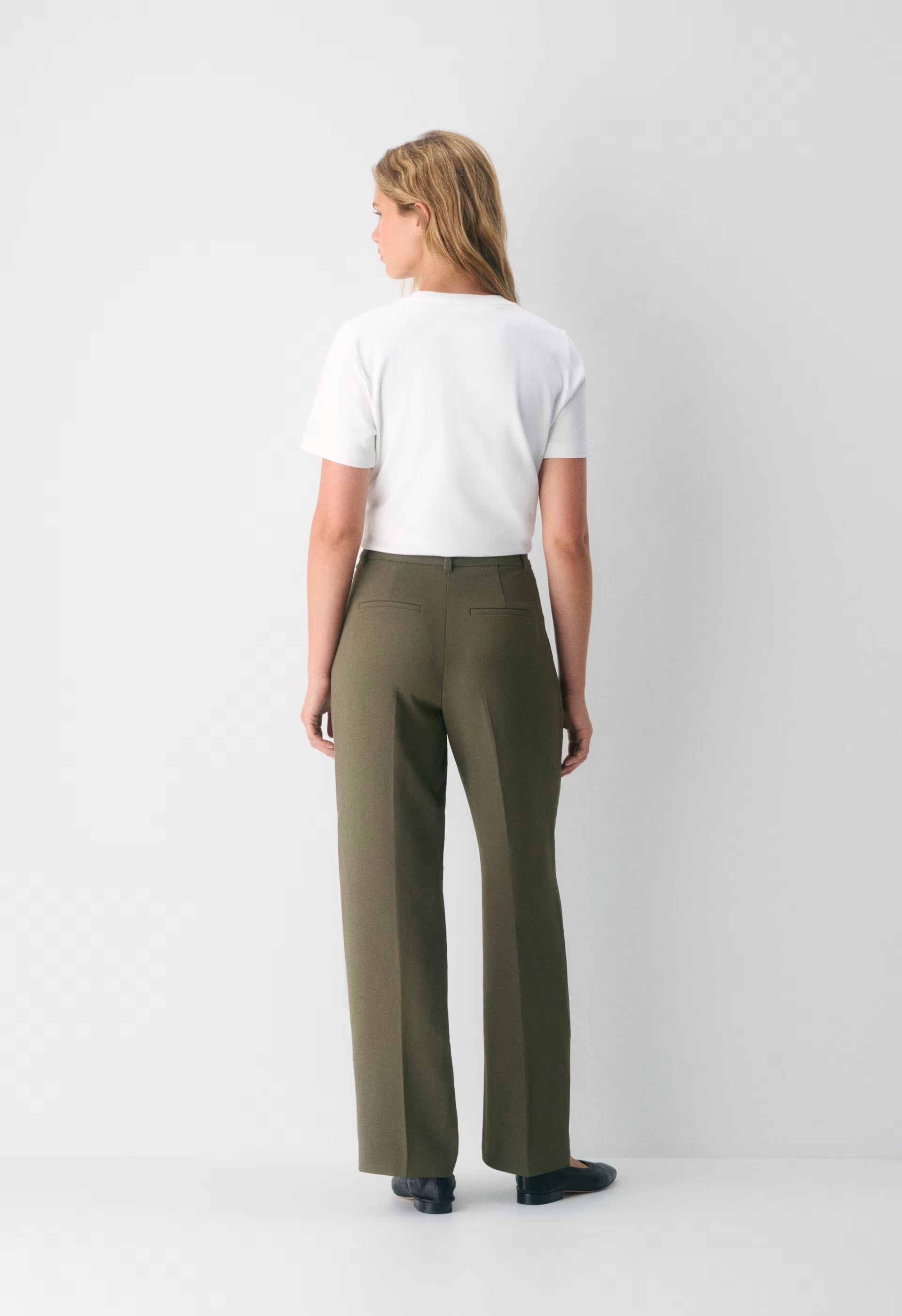 The Effortless Pant™ Curve-Fit - Crepette™ - DARK OLIVE