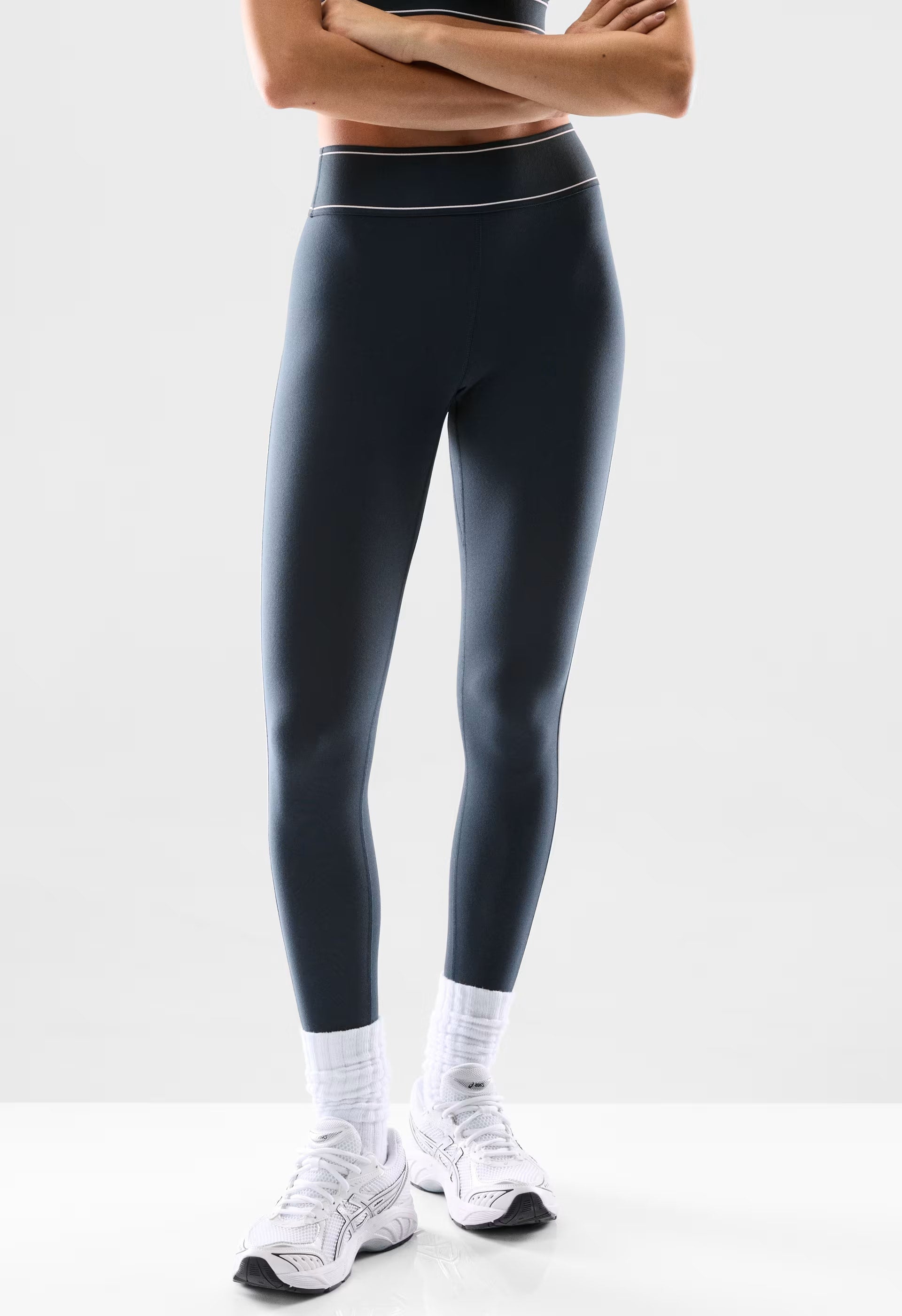 LIFE Tiebreak Hi-Rise 26 Legging - ADMIRAL/WHITE