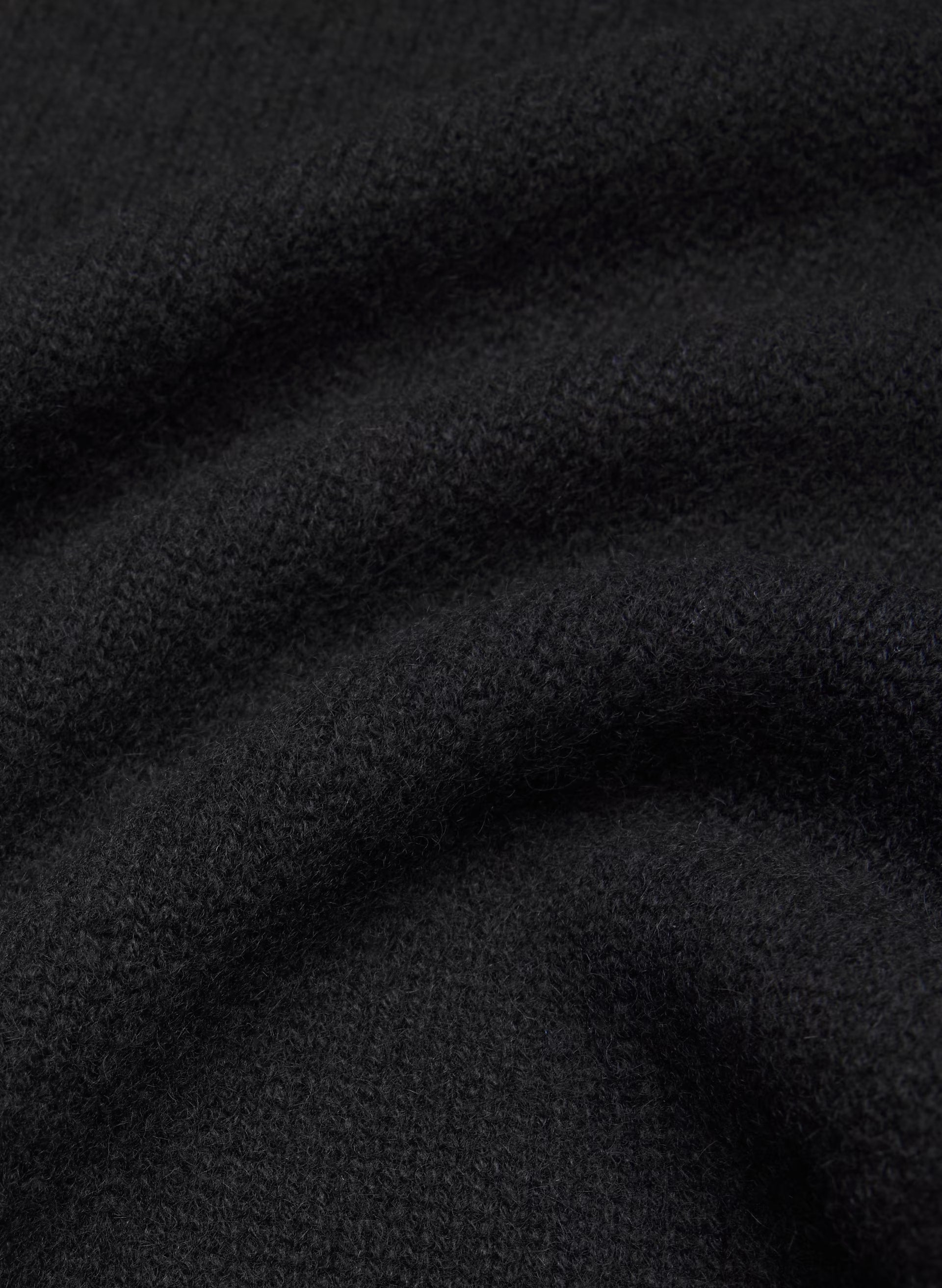 Essential Cashmere Appraisal Pant - BLACK