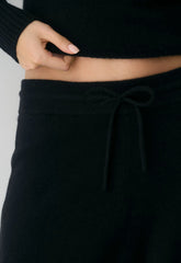 Essential Cashmere Appraisal Pant - BLACK
