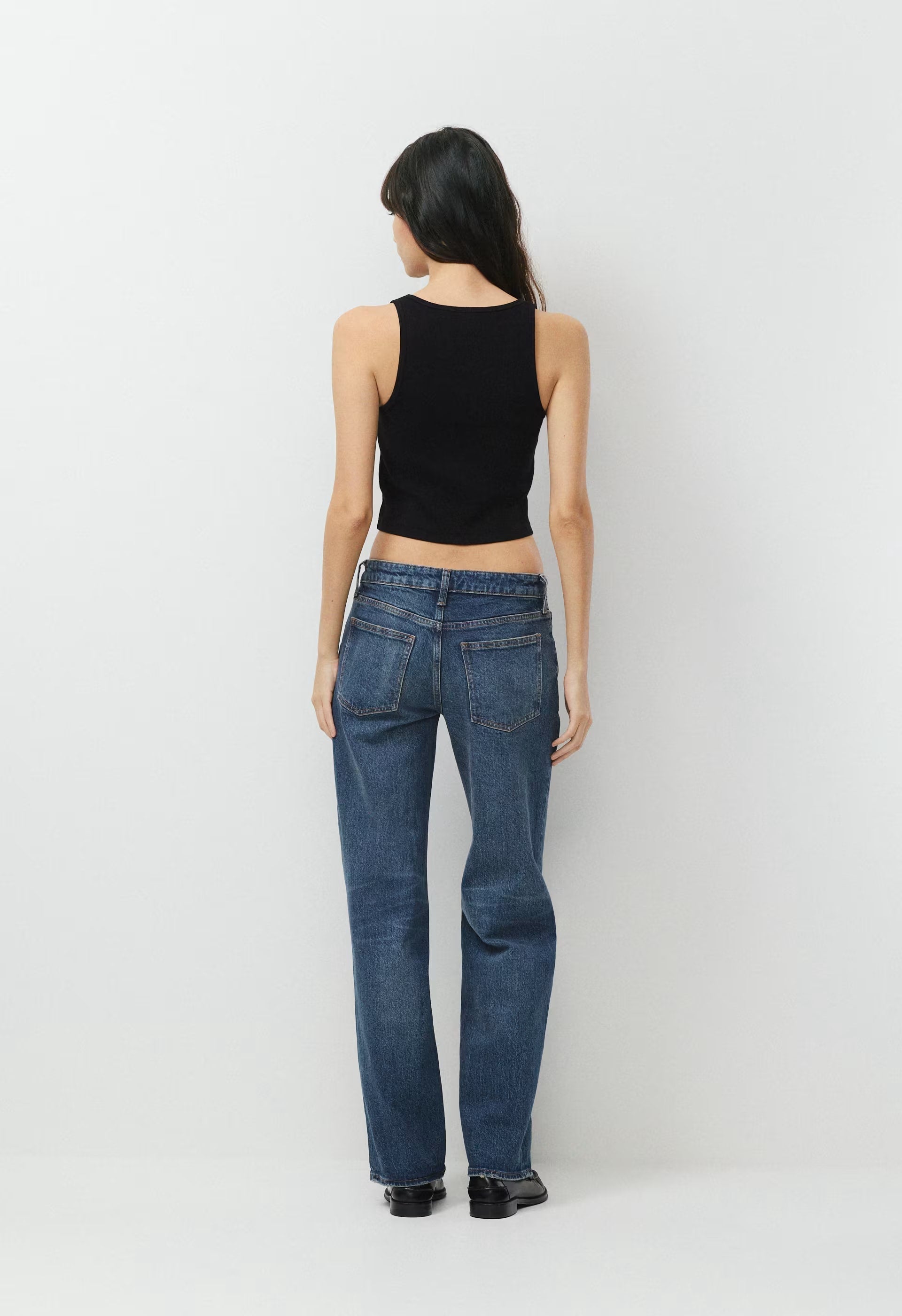 HomeStretch™ Rib Frequency Waist Tank - BLACK