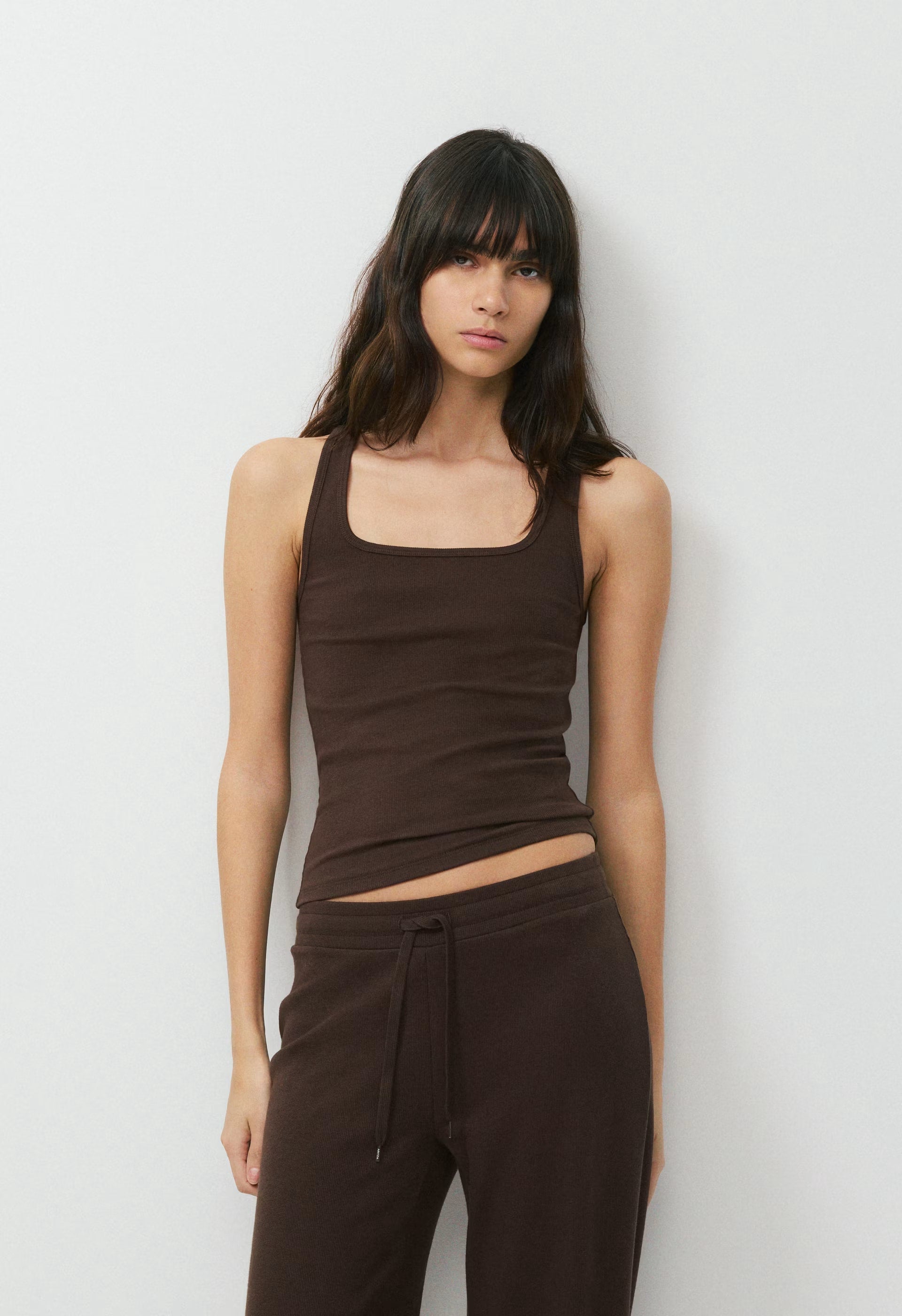 HomeStretch™ Rib Frequency Tank - RICH MOCHA BROWN