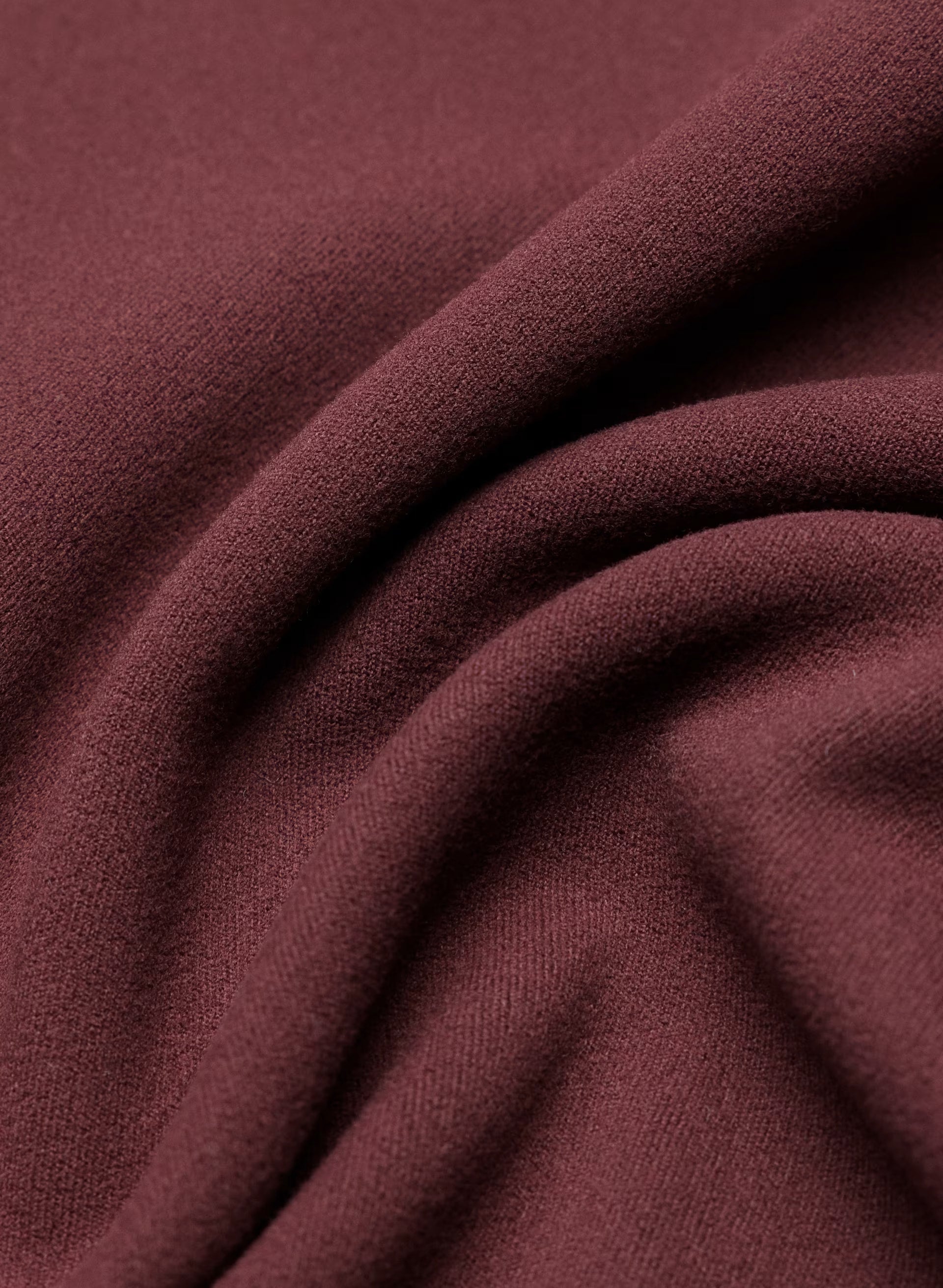 BUTTER Essential T-Shirt - GALA PLUM