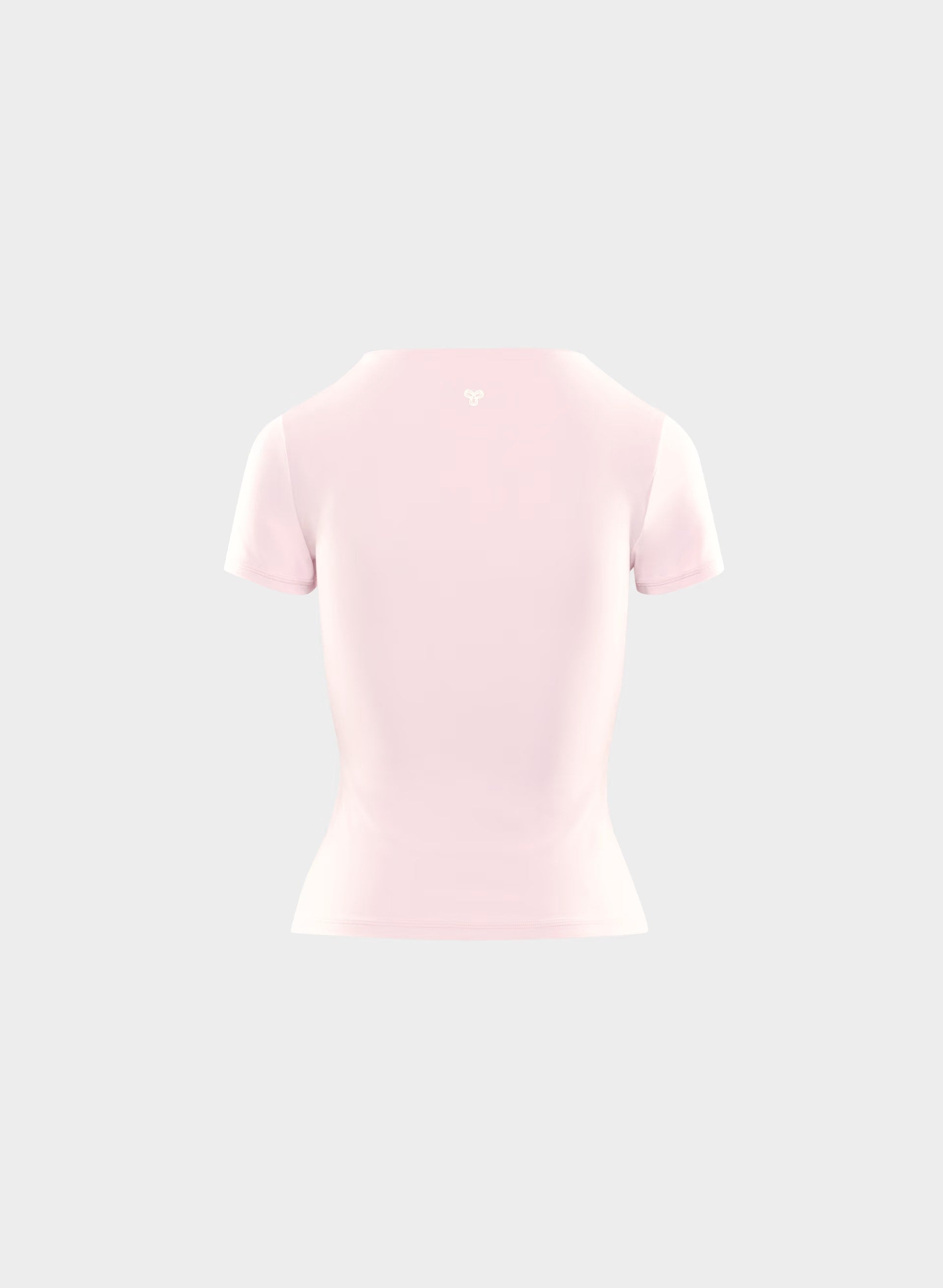 BUTTER Essential T-Shirt - MAGNOLIA