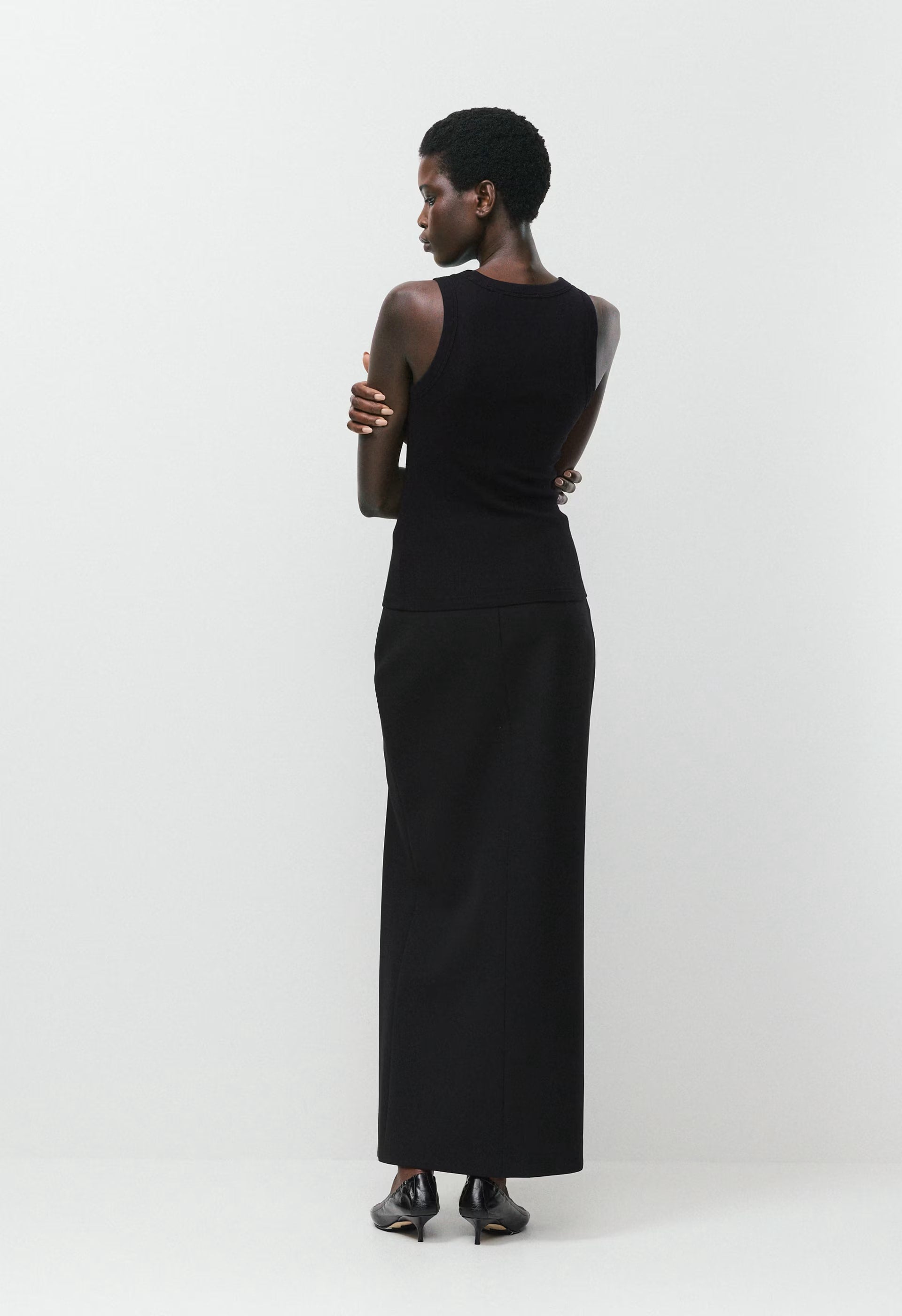 Busy Tank - BLACK