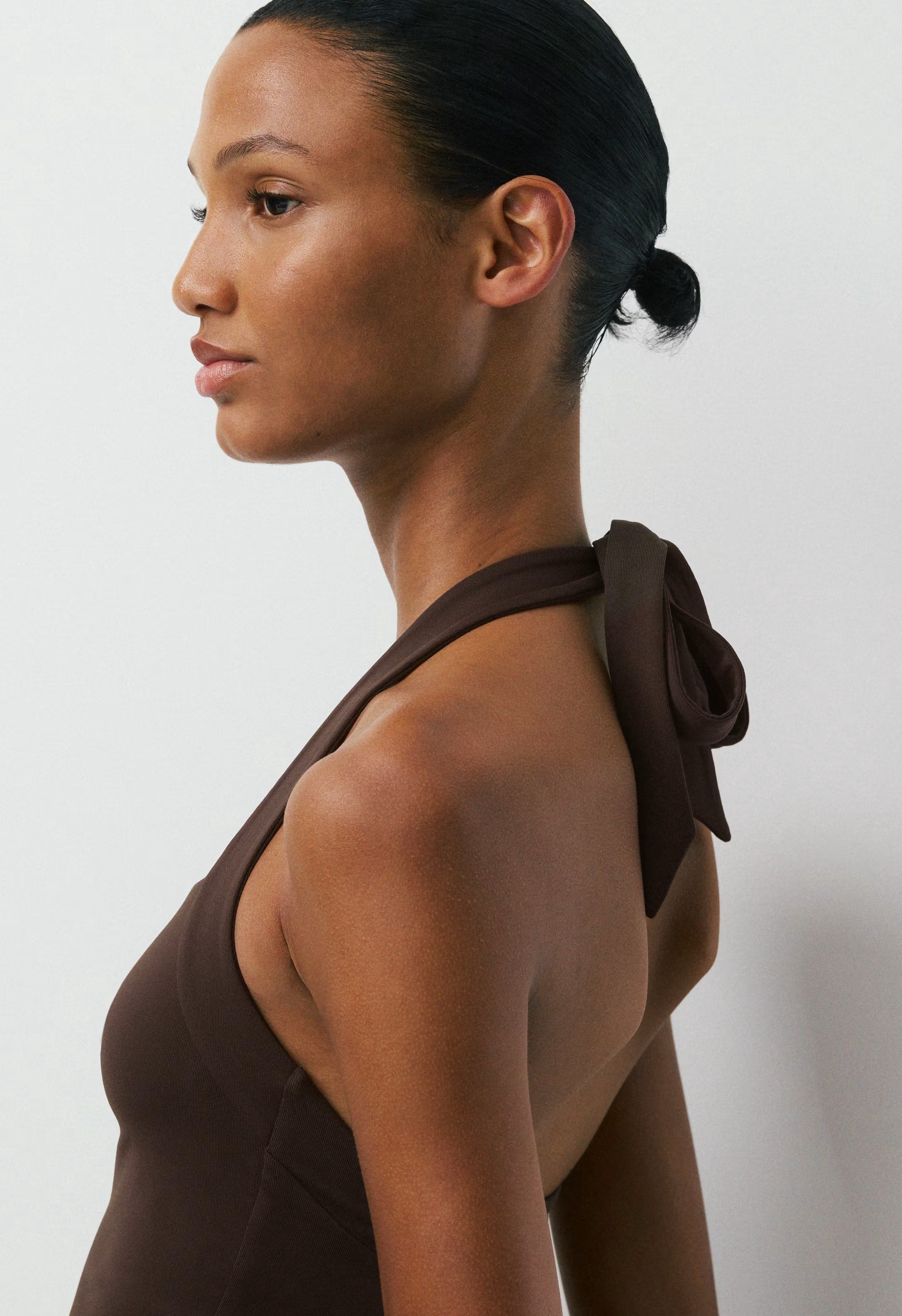 Original Contour Optimum Halter Top - RICH MOCHA BROWN