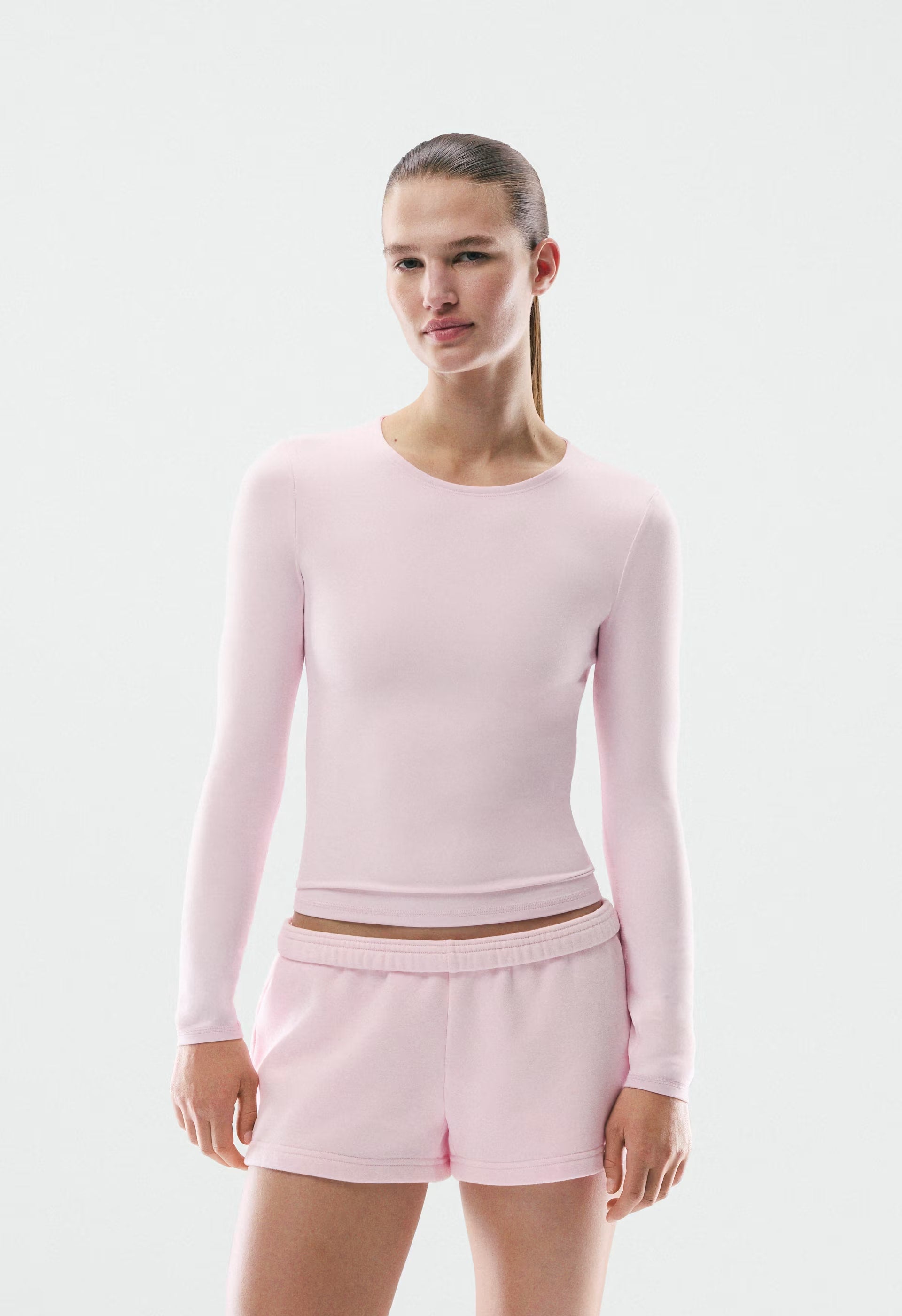 BUTTER Essential Longsleeve - MAGNOLIA
