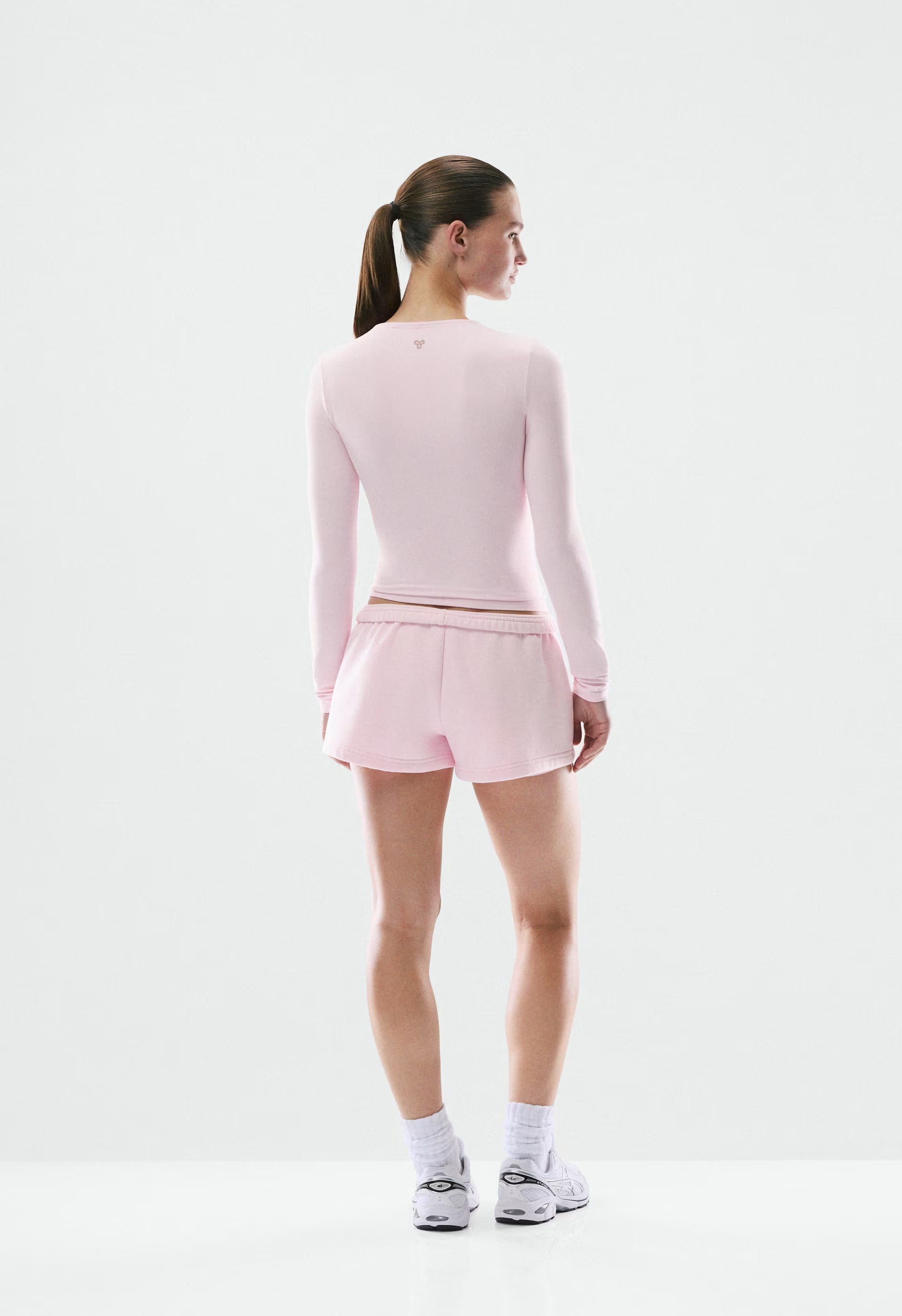 BUTTER Essential Longsleeve - MAGNOLIA