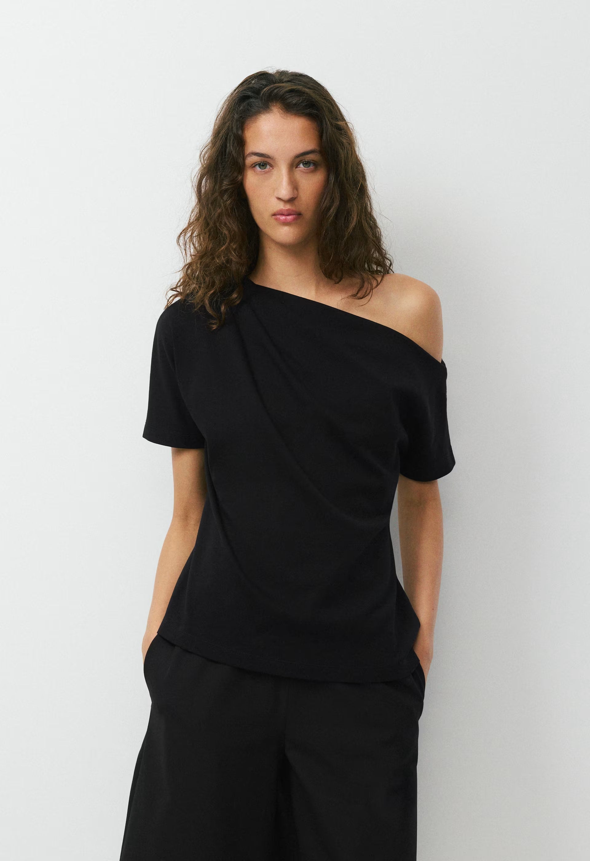InterLock Cotton Script Top - BLACK